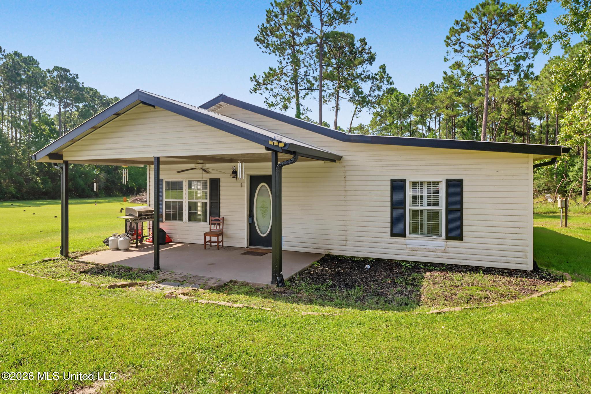 11801 Jim Ramsay Road Property Photo 2
