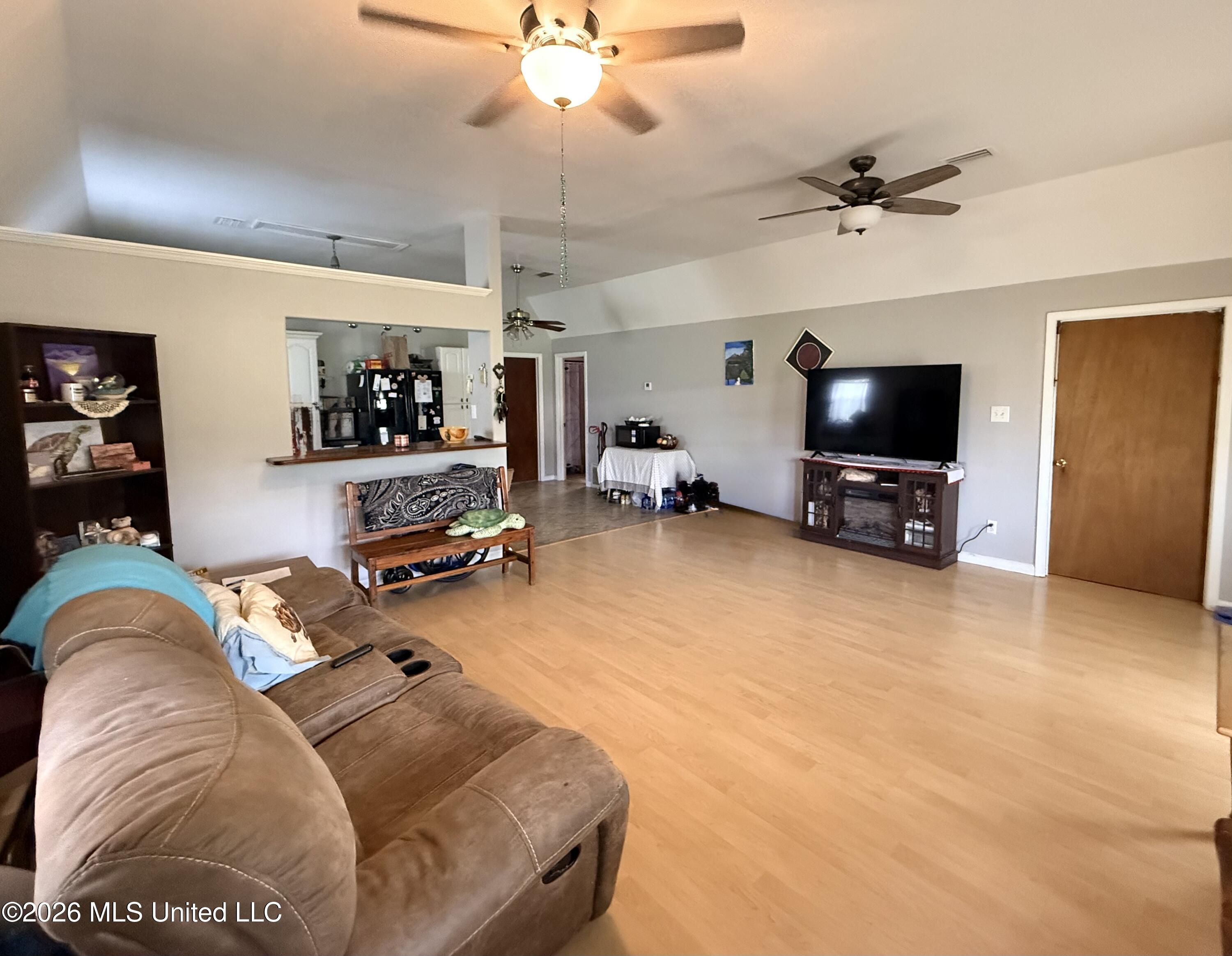 11801 Jim Ramsay Road Property Photo 6