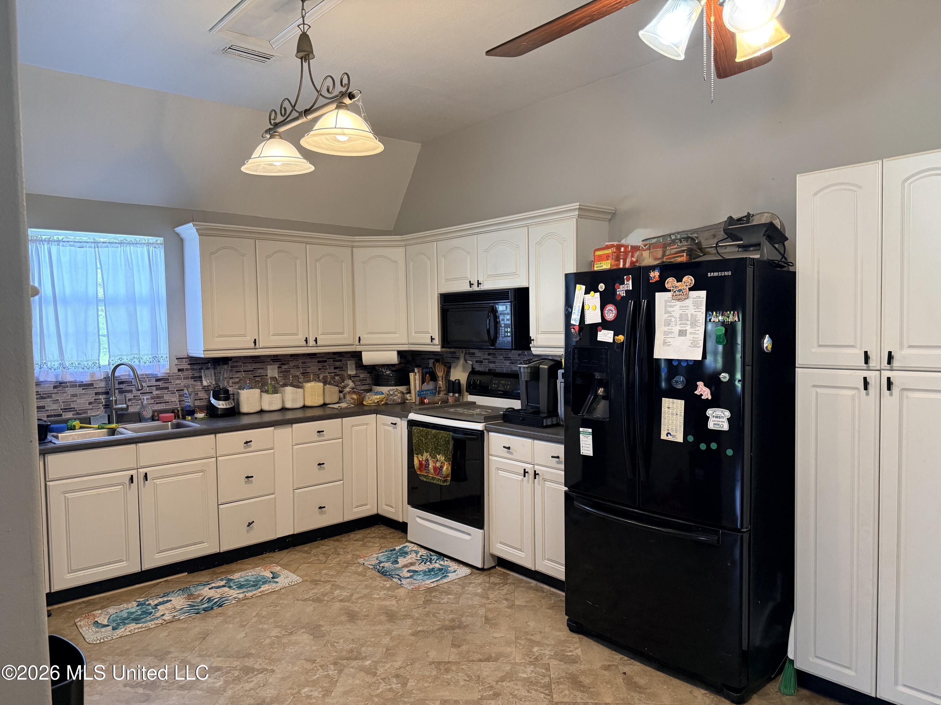 11801 Jim Ramsay Road Property Photo 7