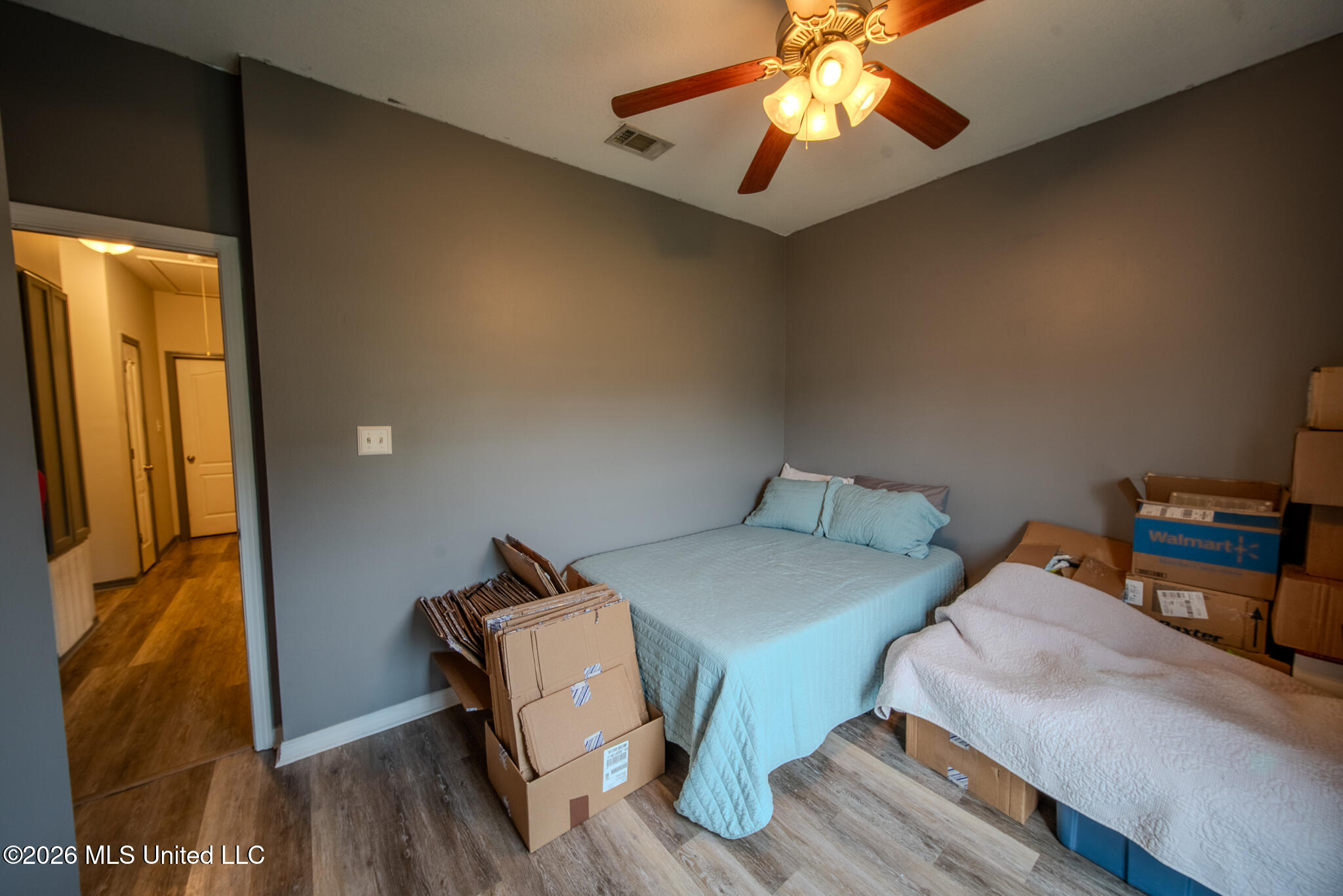 21645 E Ridge Drive Property Photo 29