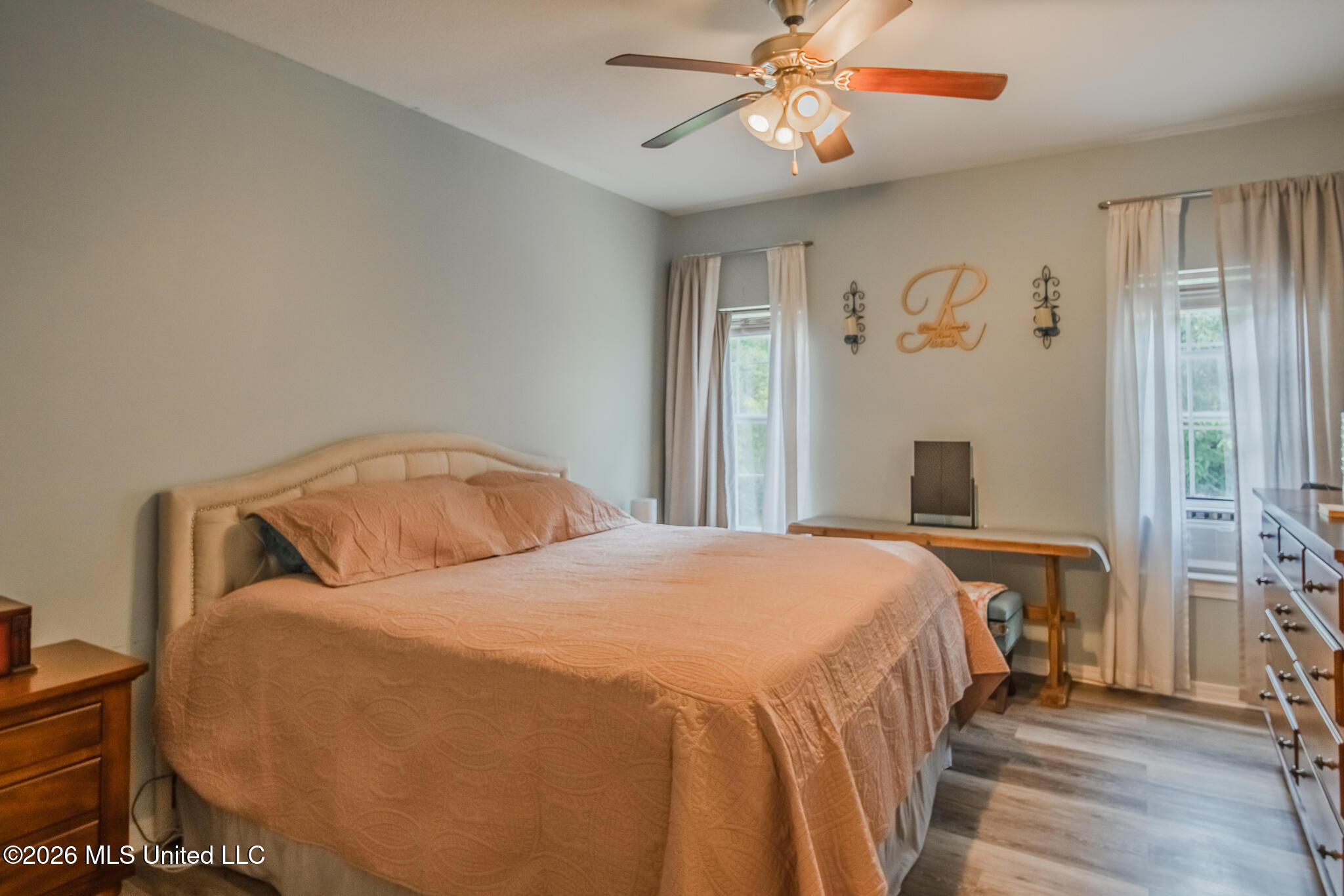 21645 E Ridge Drive Property Photo 33