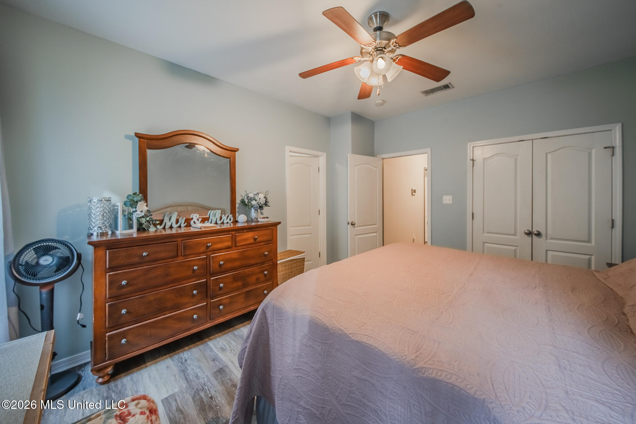 21645 E Ridge Drive Property Photo 35