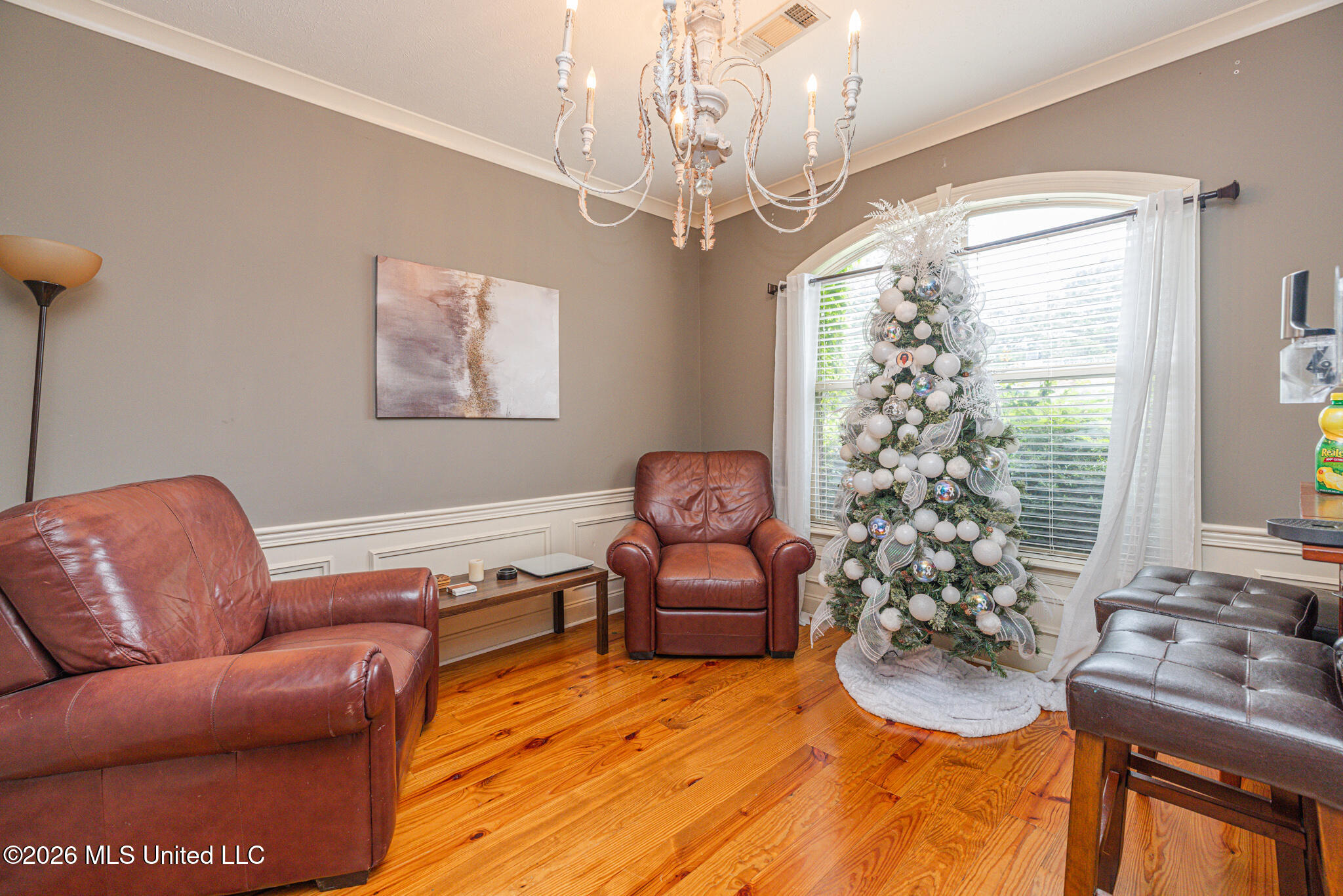 111 Hallmark Place Property Photo 11