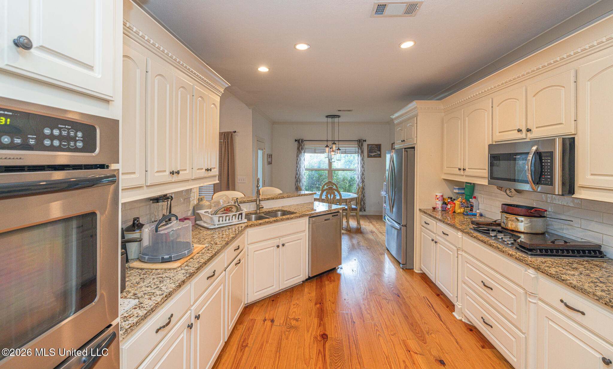 111 Hallmark Place Property Photo 15