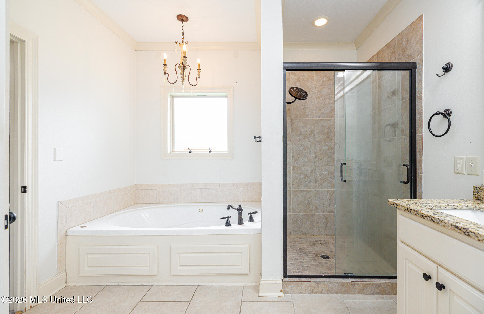 111 Hallmark Place Property Photo 25