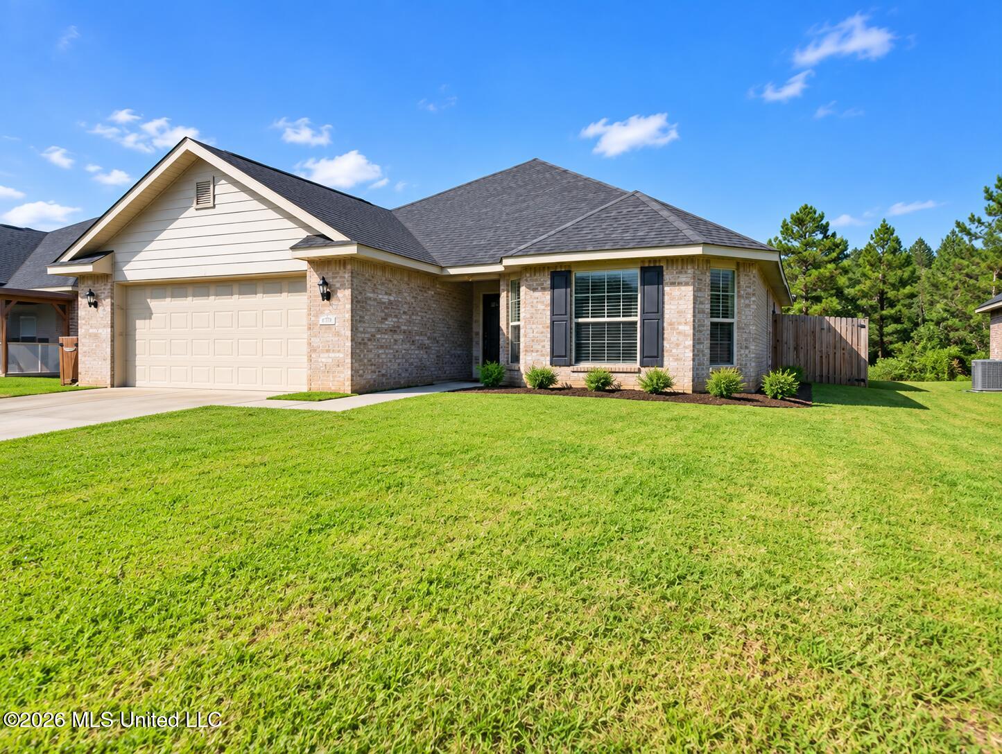 18194 Tiffany Renee Drive Property Photo 2