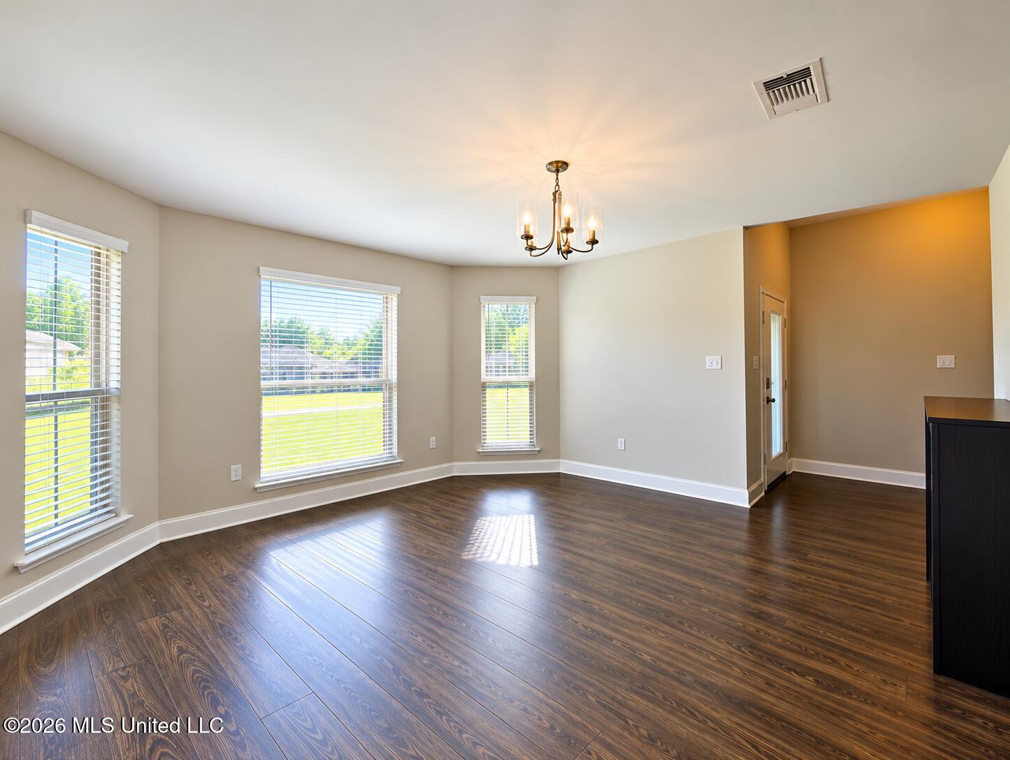 18194 Tiffany Renee Drive Property Photo 7