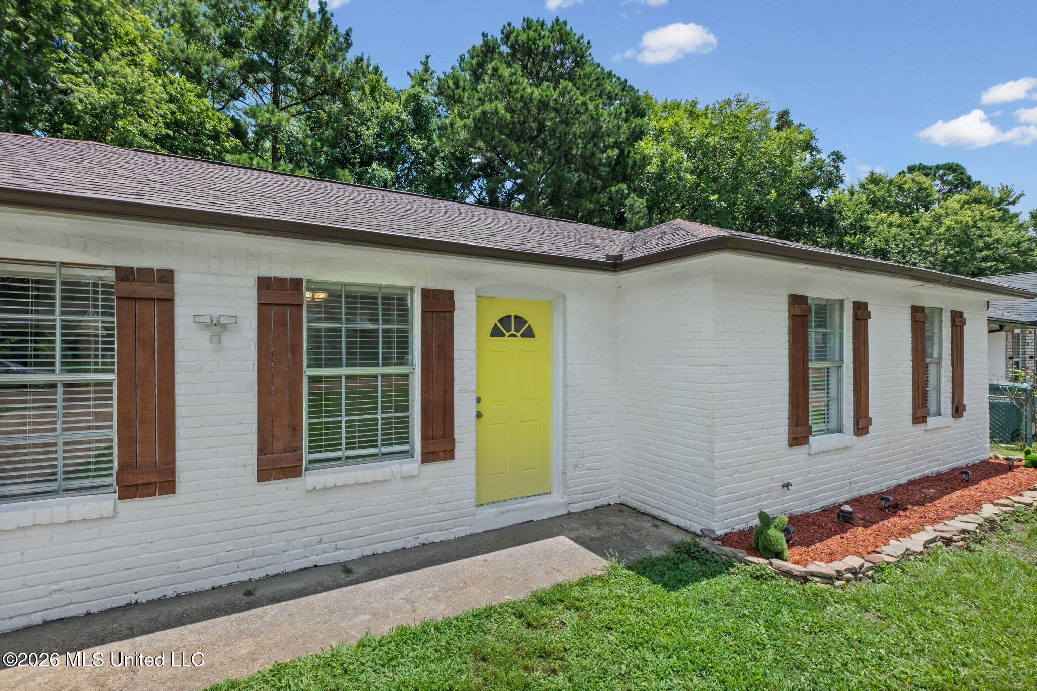 8144 Cedarbrook Drive Property Photo 1