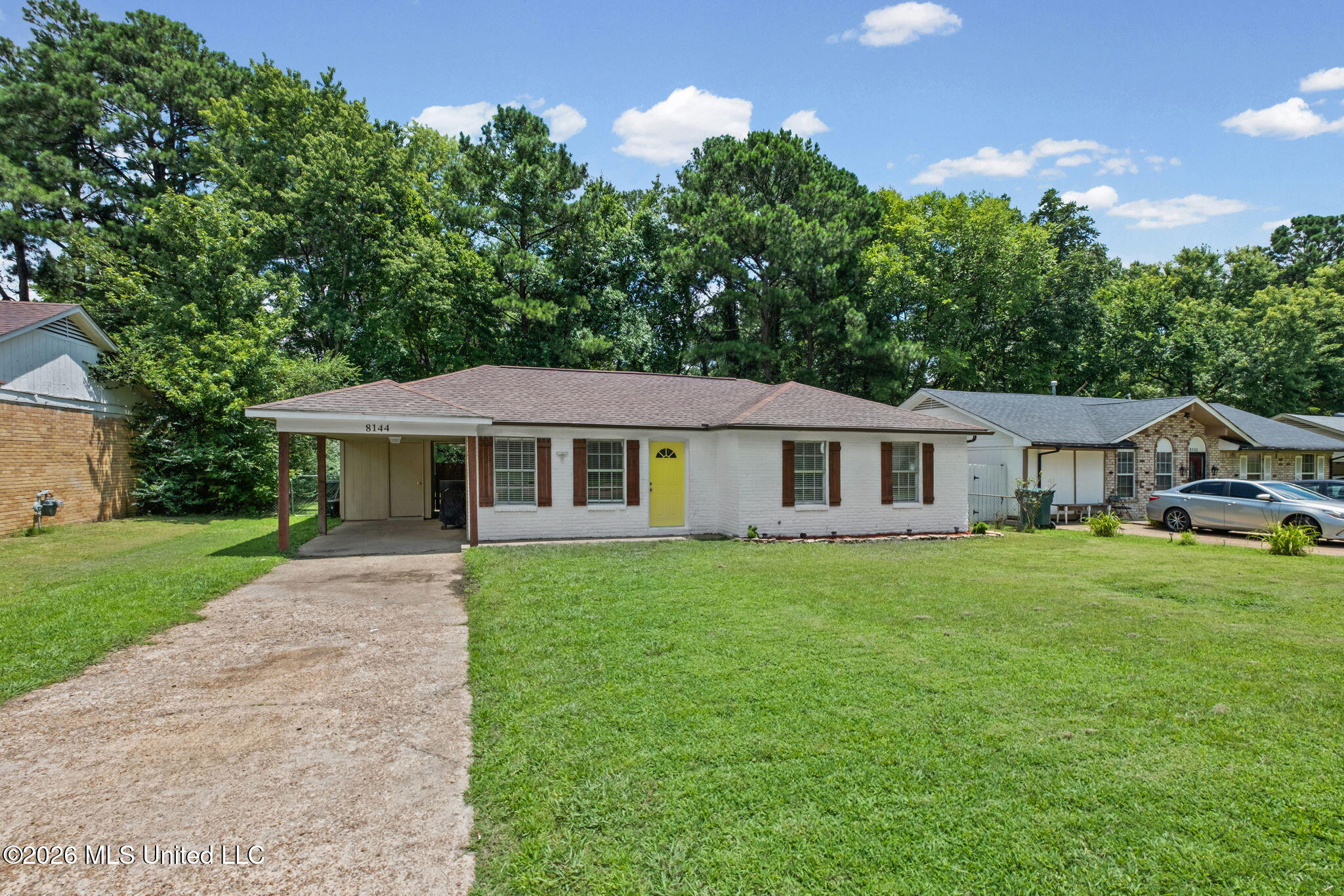 8144 Cedarbrook Drive Property Photo 3