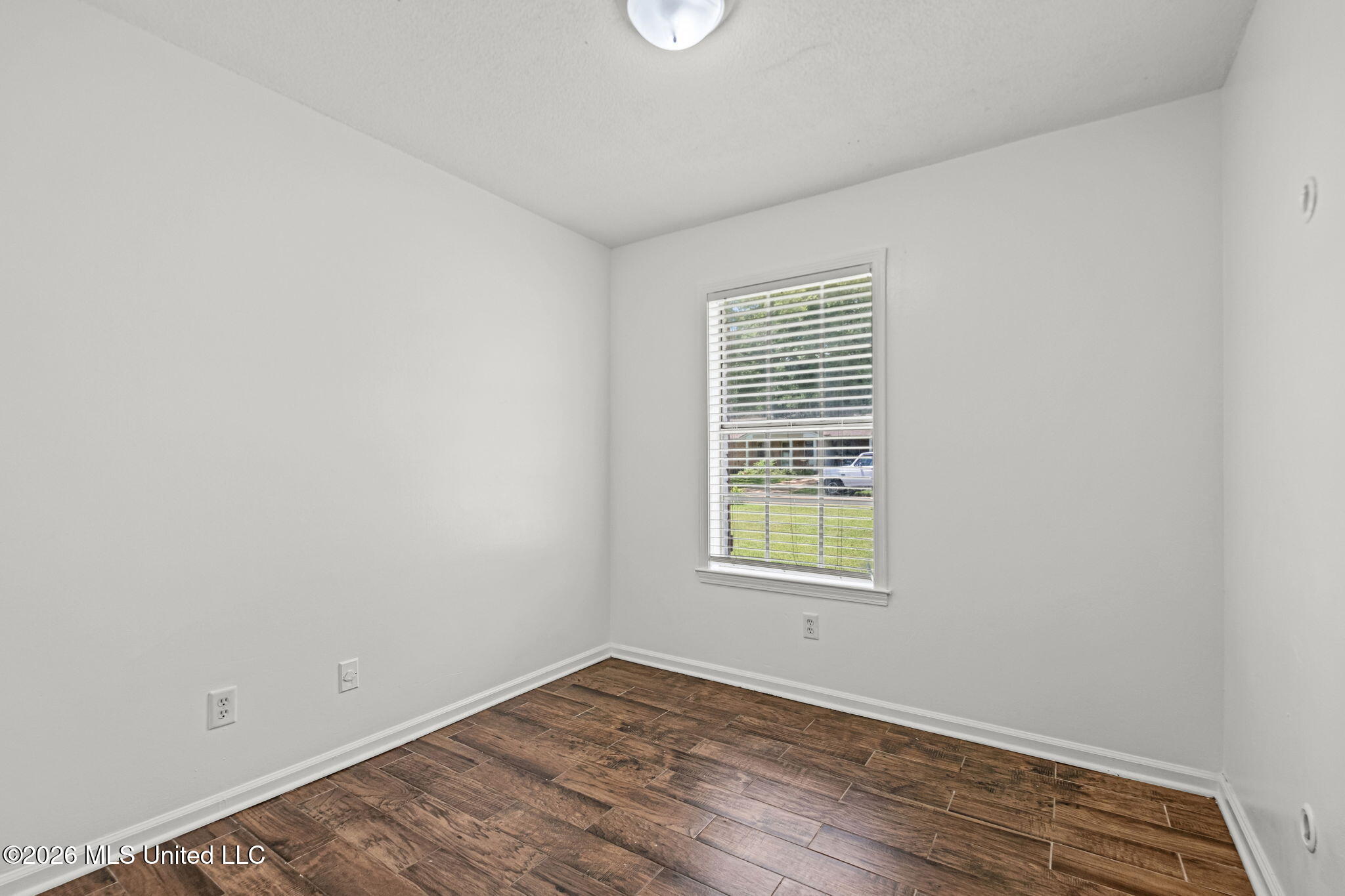 8144 Cedarbrook Drive Property Photo 13