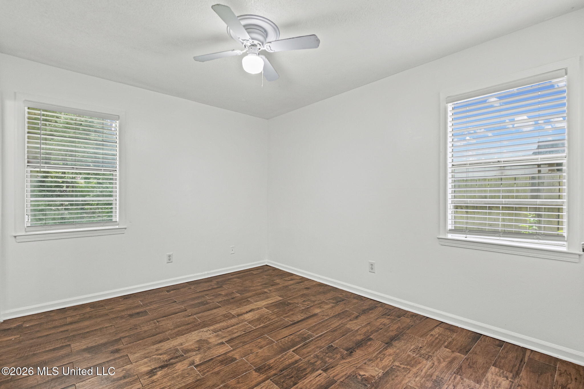 8144 Cedarbrook Drive Property Photo 14