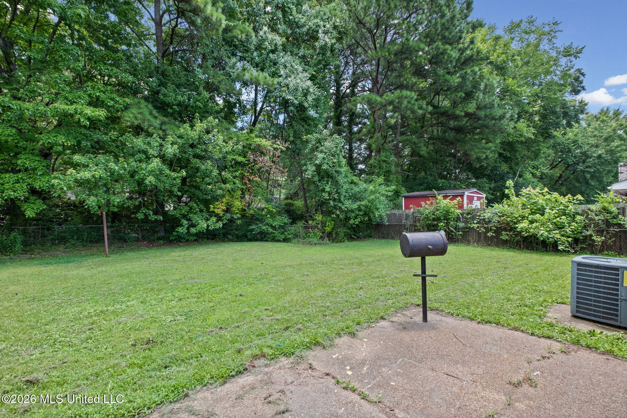 8144 Cedarbrook Drive Property Photo 17