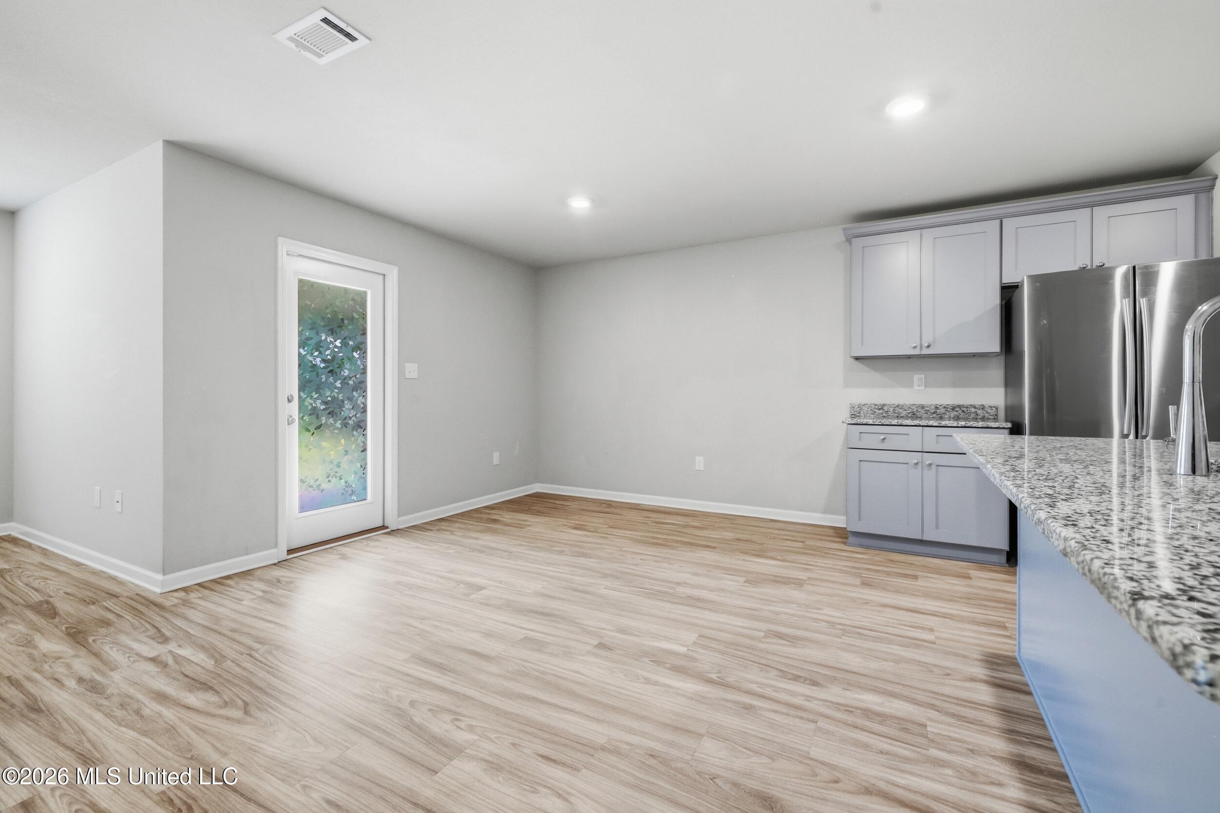 1006 Enclave Circle Property Photo 14