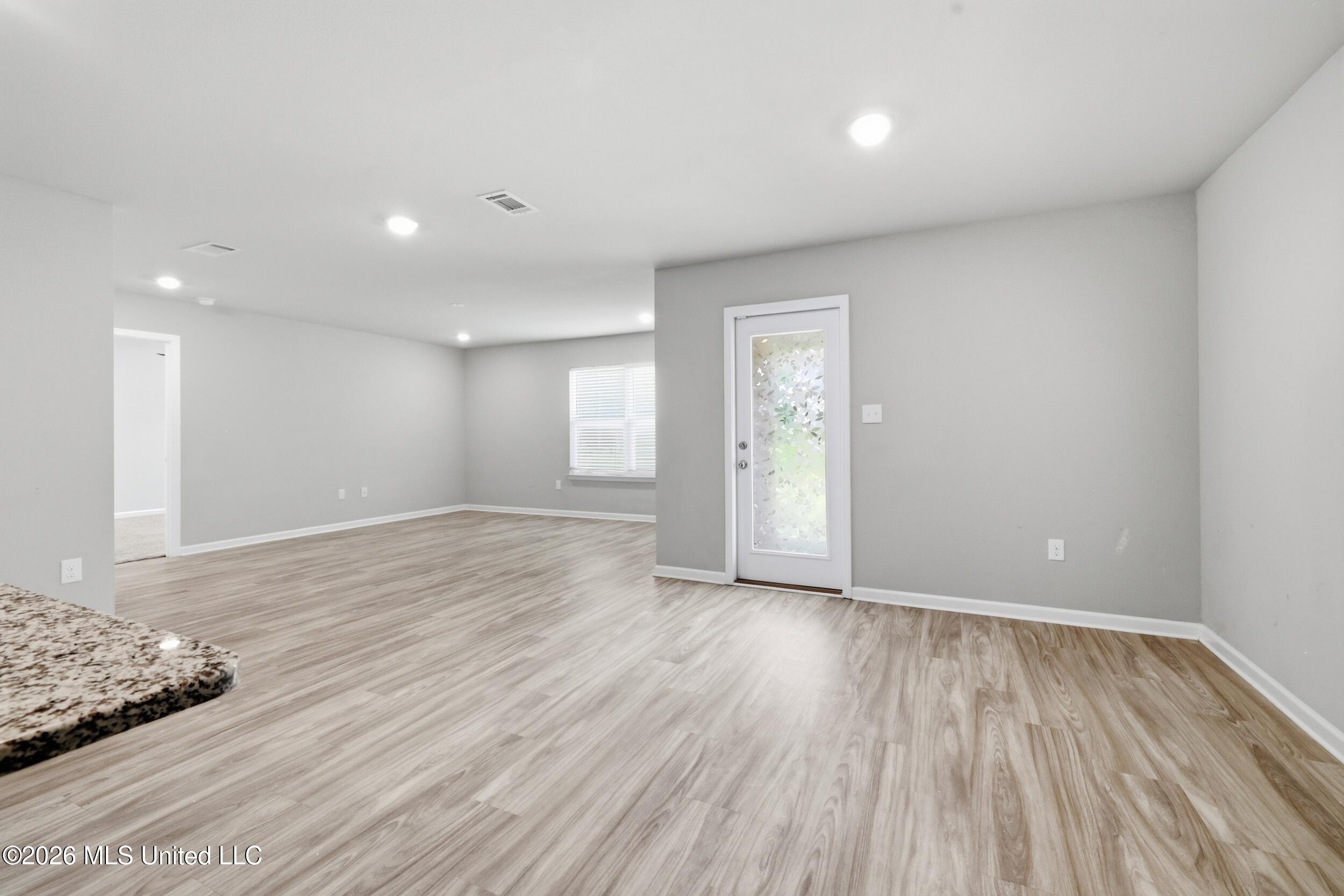 1006 Enclave Circle Property Photo 16