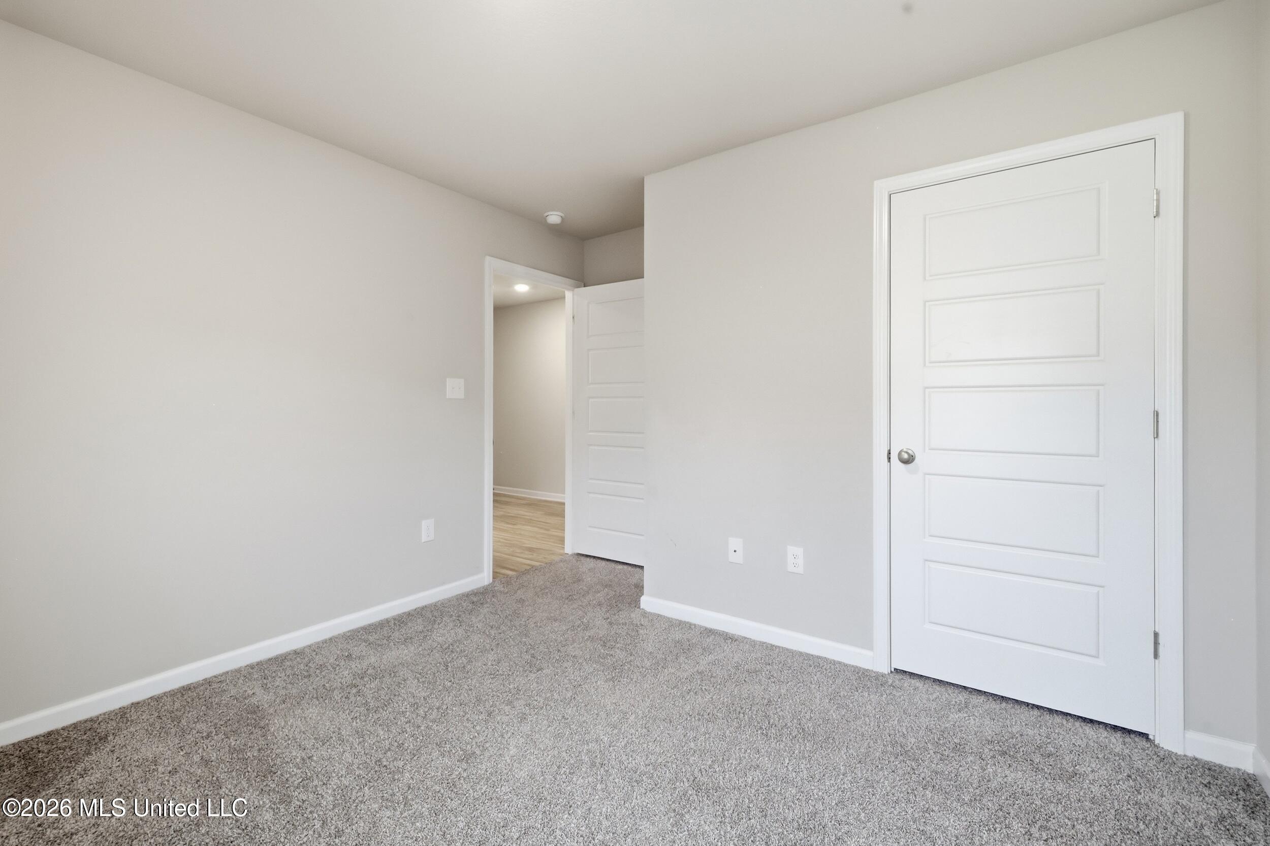 1006 Enclave Circle Property Photo 32