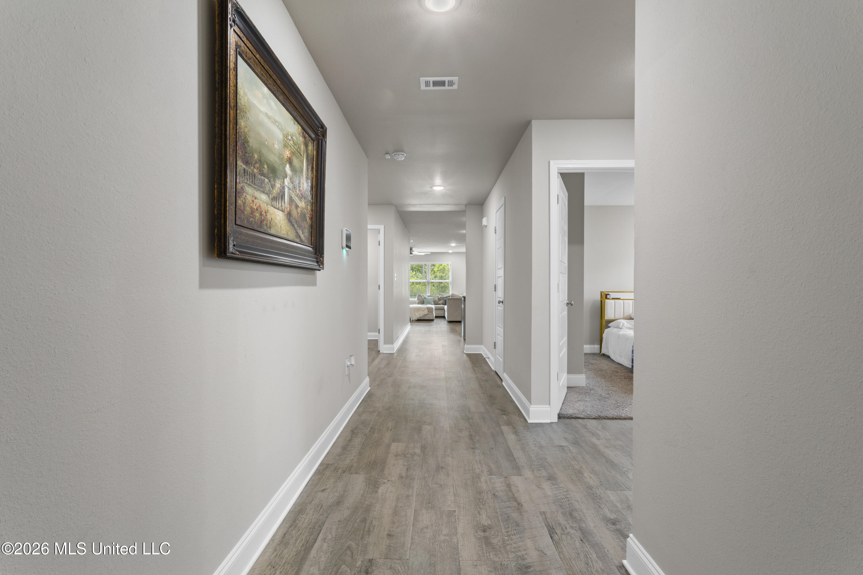 10239 Willow Leaf Drive Property Photo 6