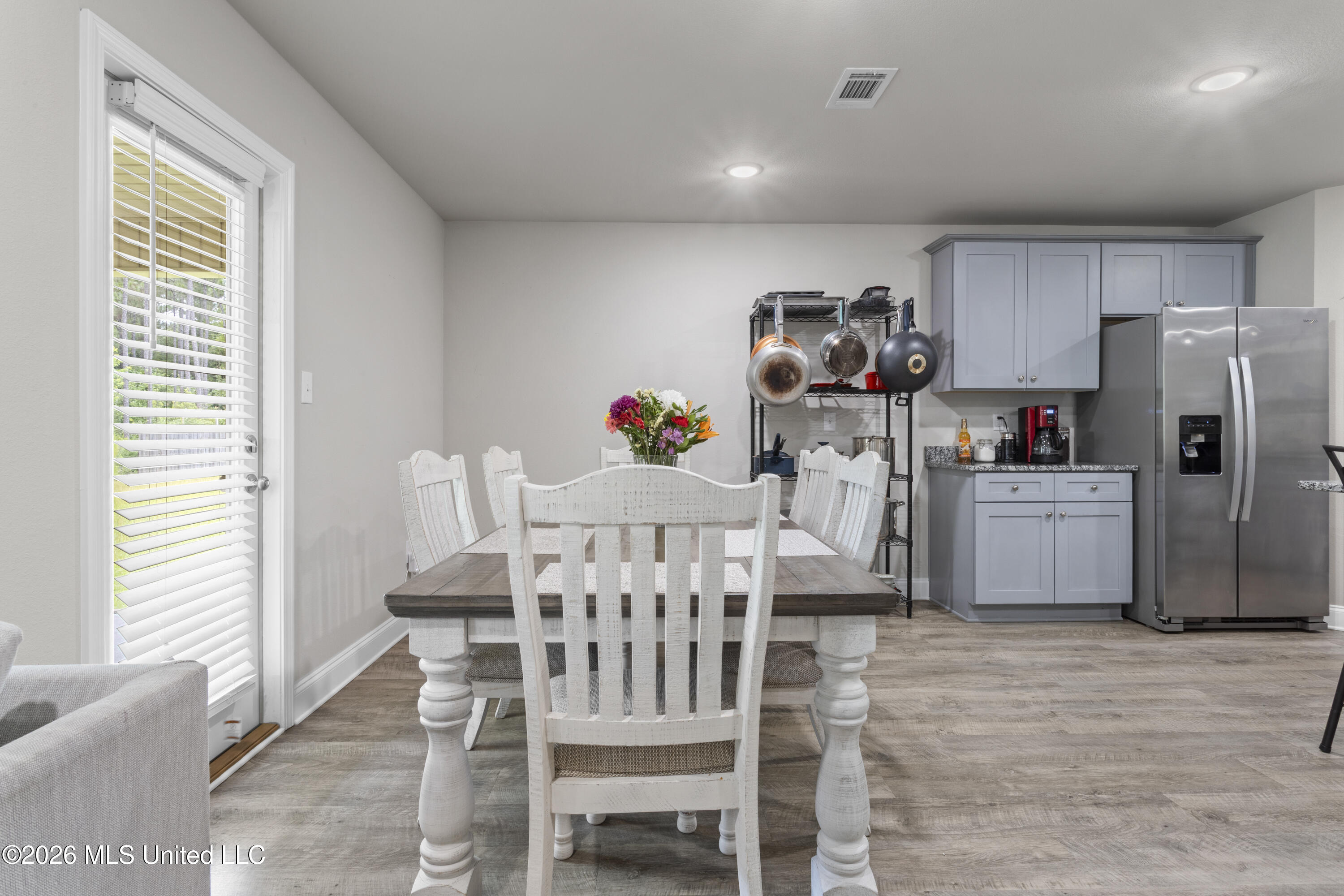 10239 Willow Leaf Drive Property Photo 14