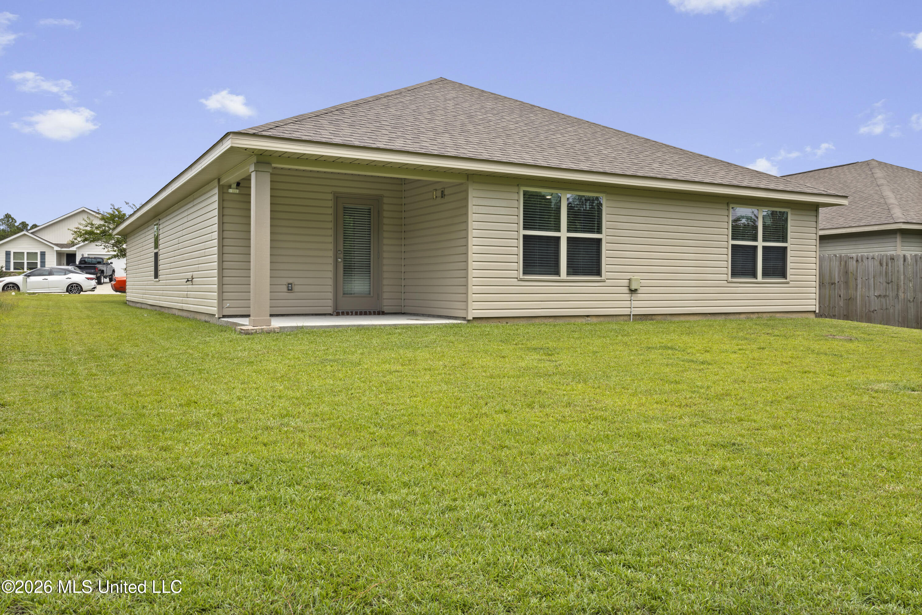10239 Willow Leaf Drive Property Photo 26