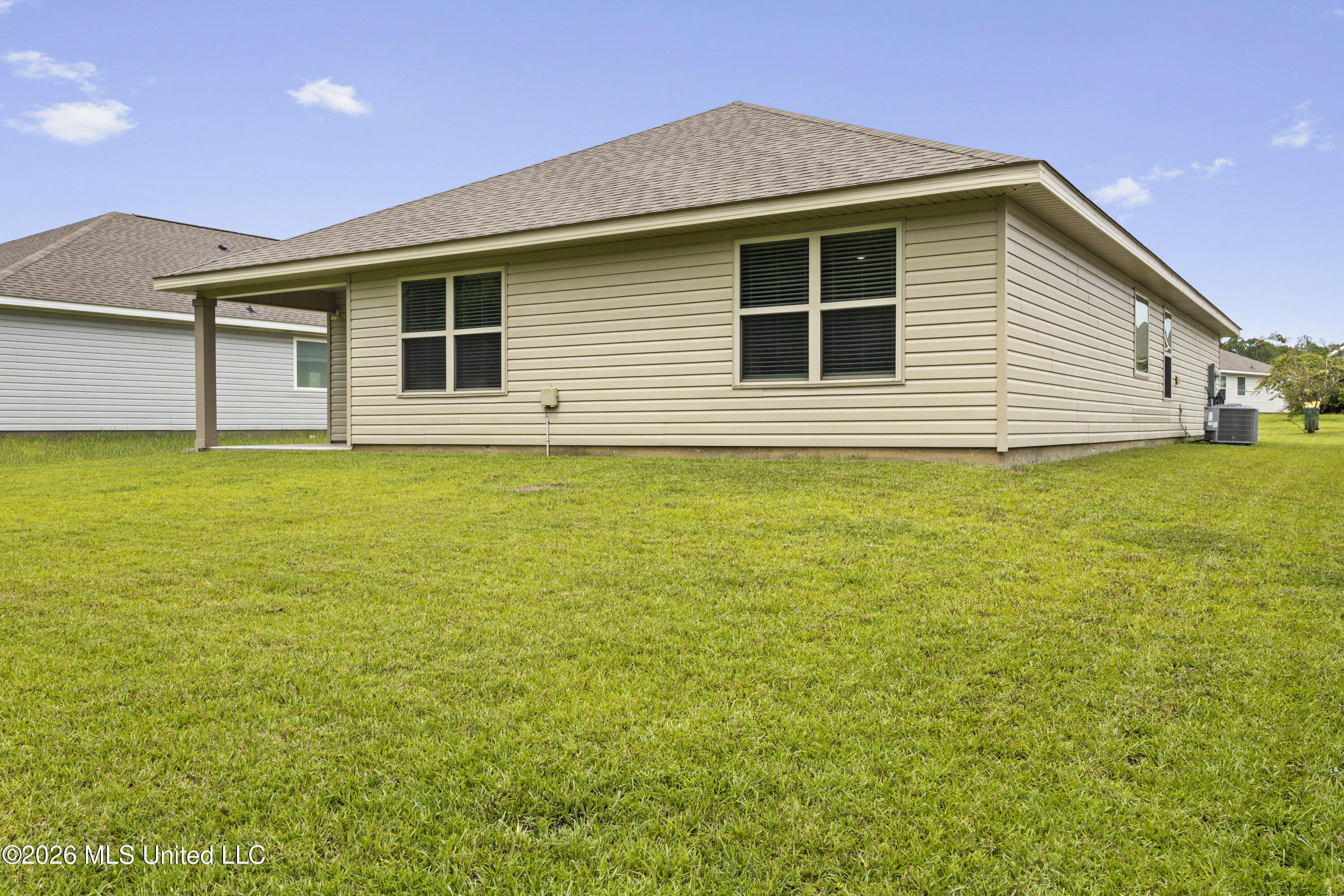 10239 Willow Leaf Drive Property Photo 28