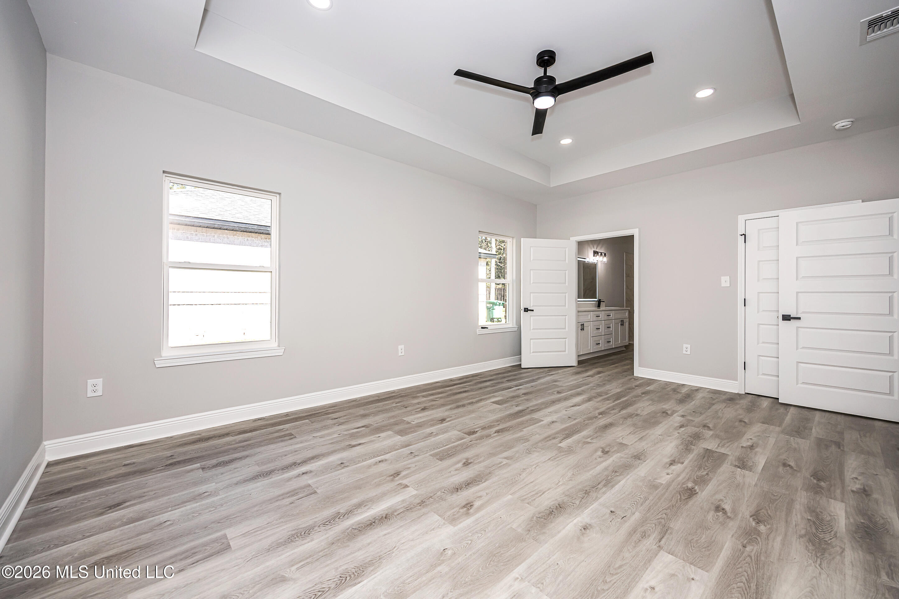 8904 Boxwood Lane Property Photo 18
