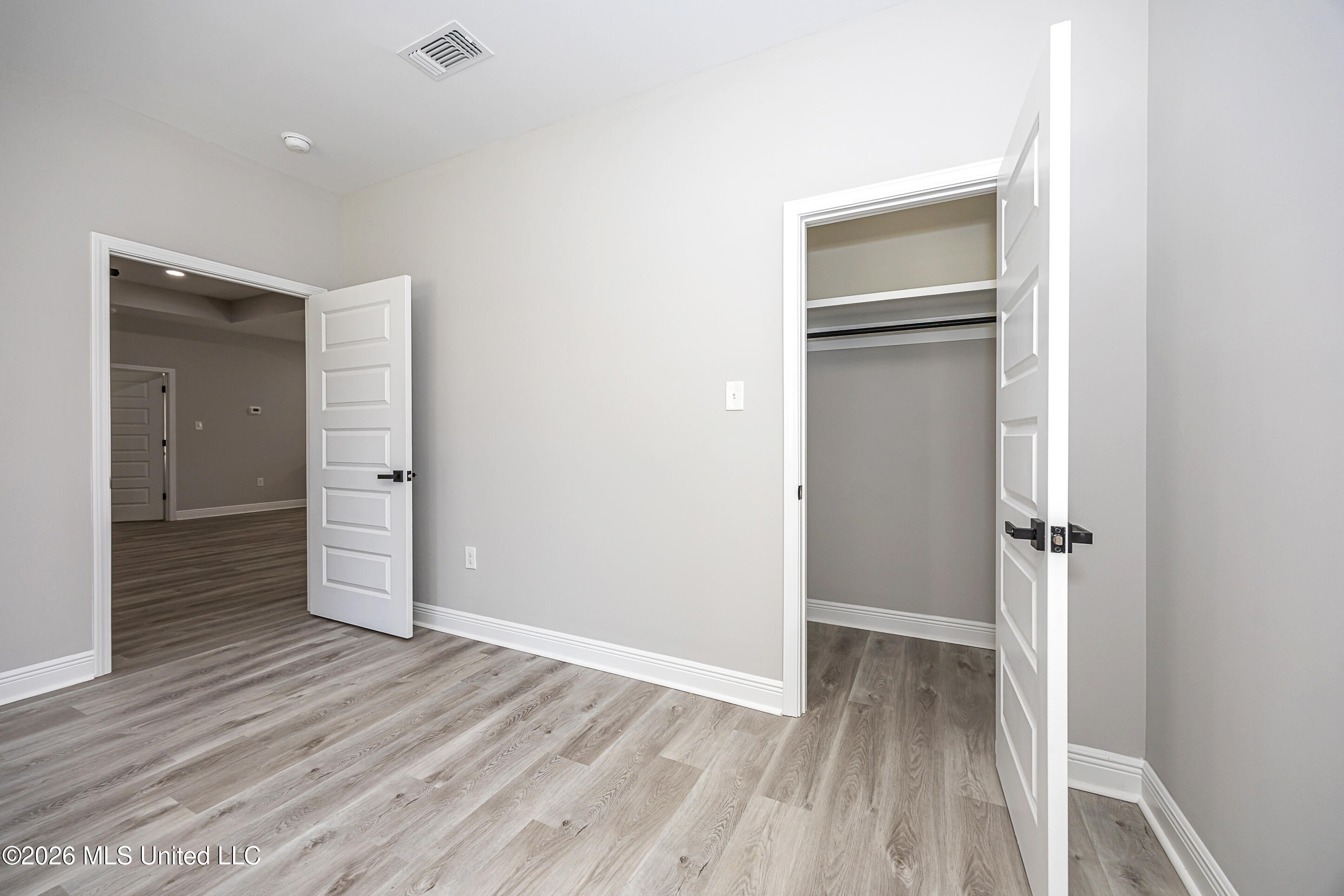 8904 Boxwood Lane Property Photo 29