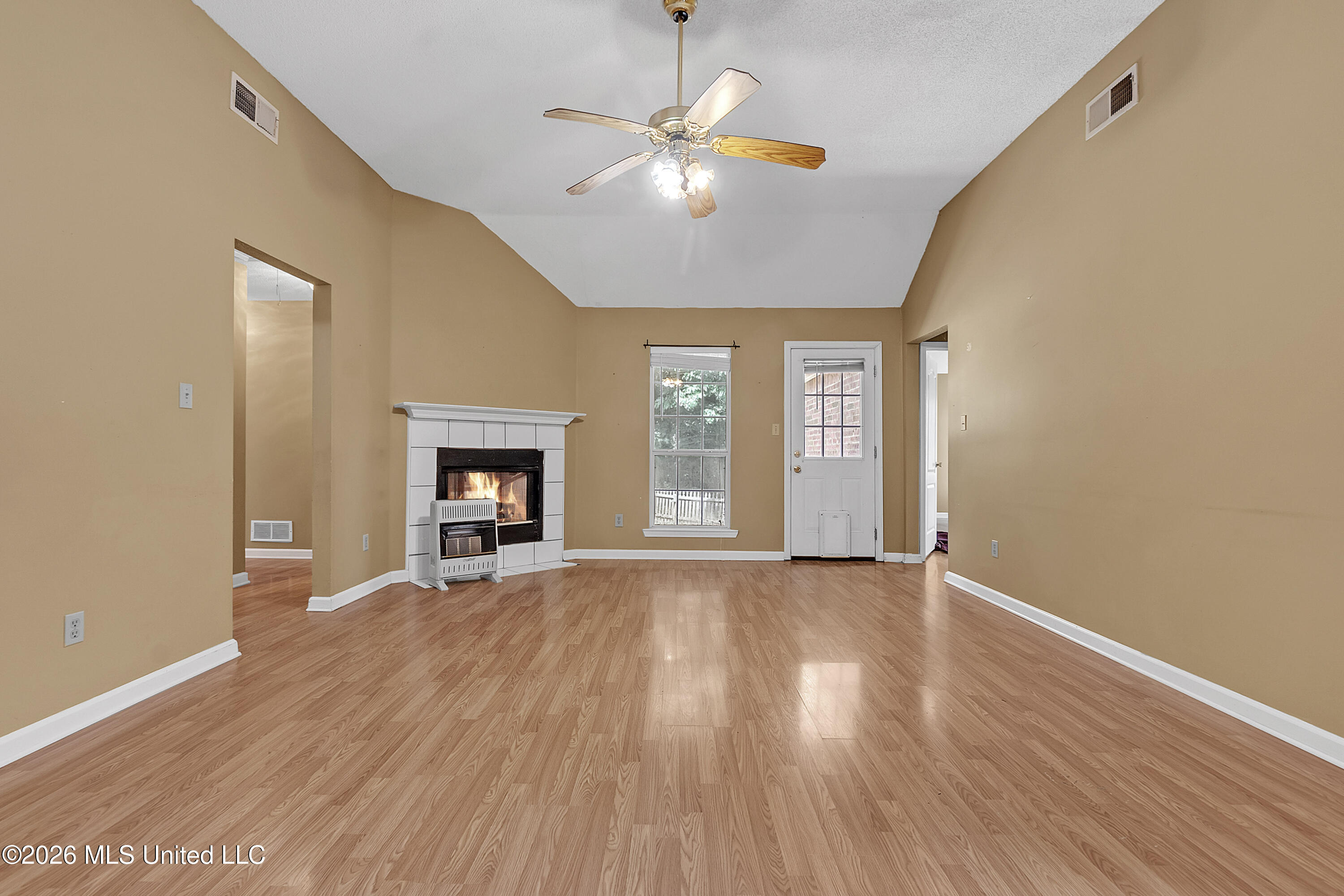 209 American River Drive Property Photo 10
