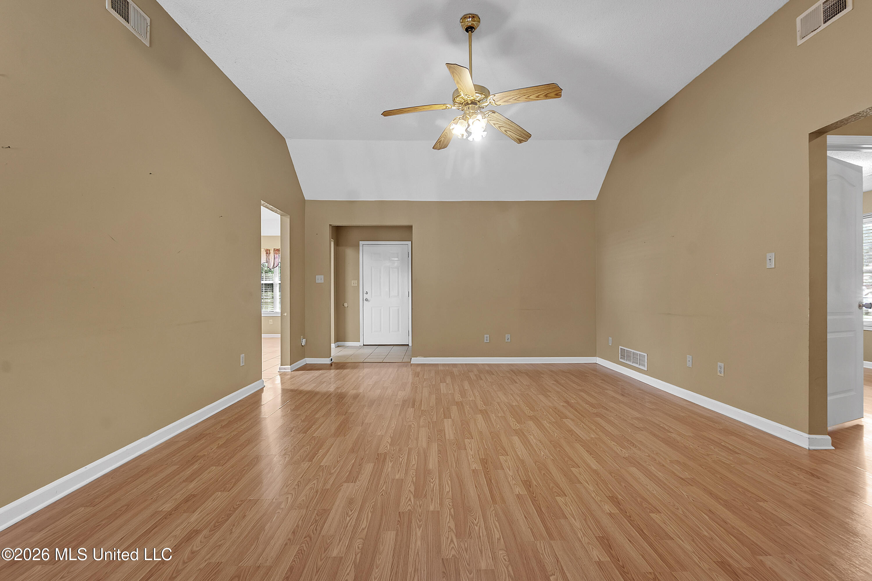 209 American River Drive Property Photo 15