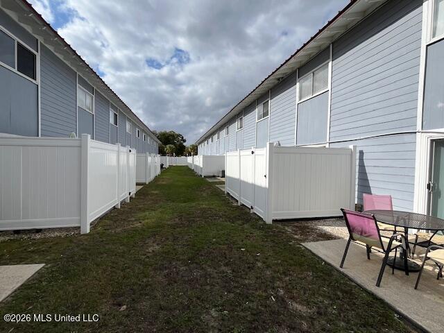 1664 Beach Boulevard Property Photo 8
