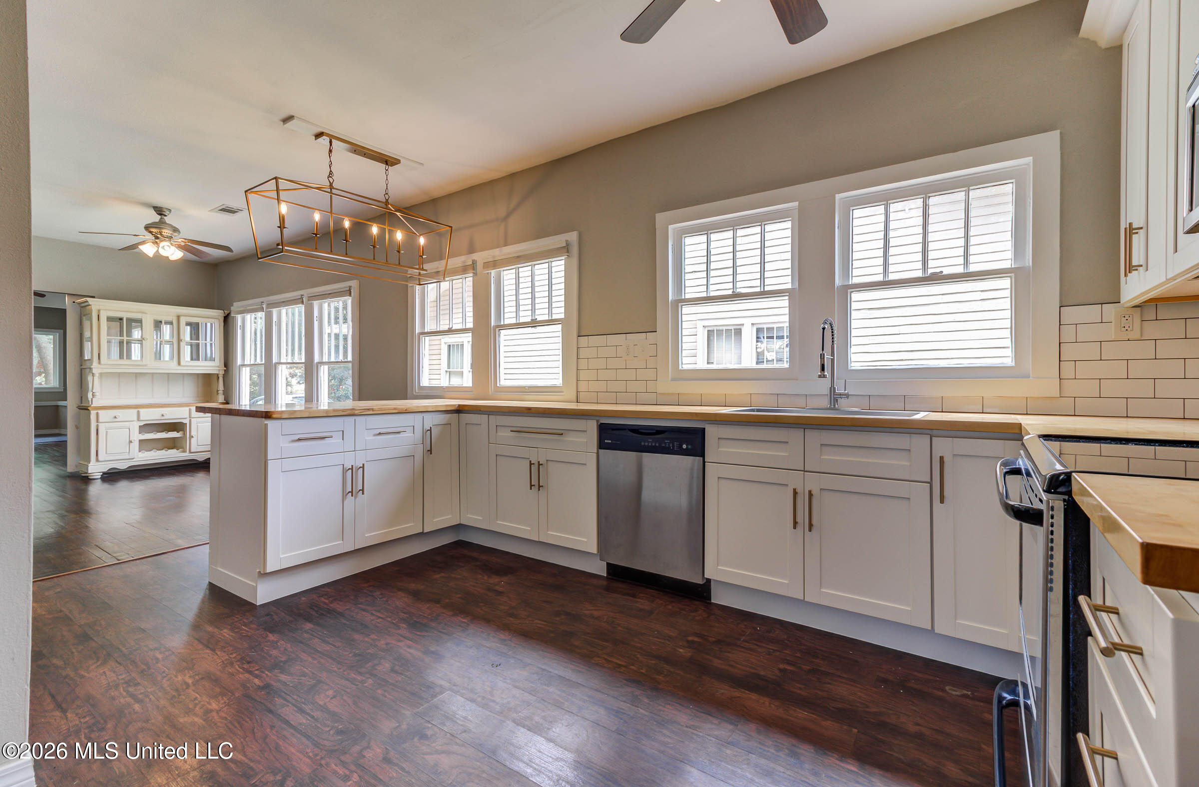 3420 12th Street Property Photo 17