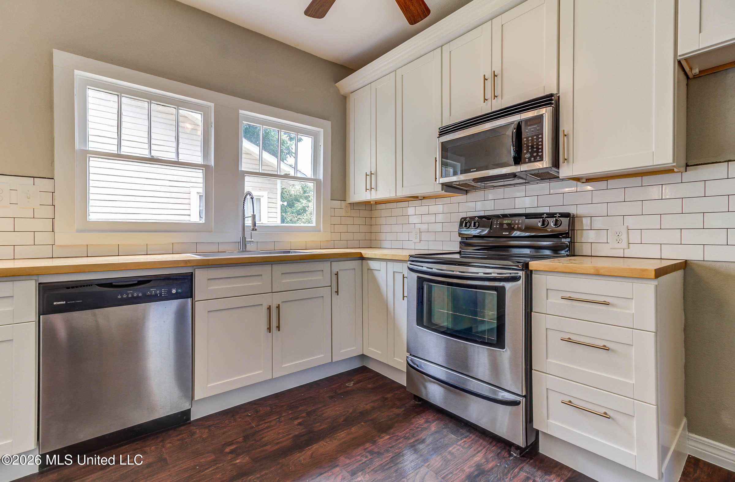 3420 12th Street Property Photo 18