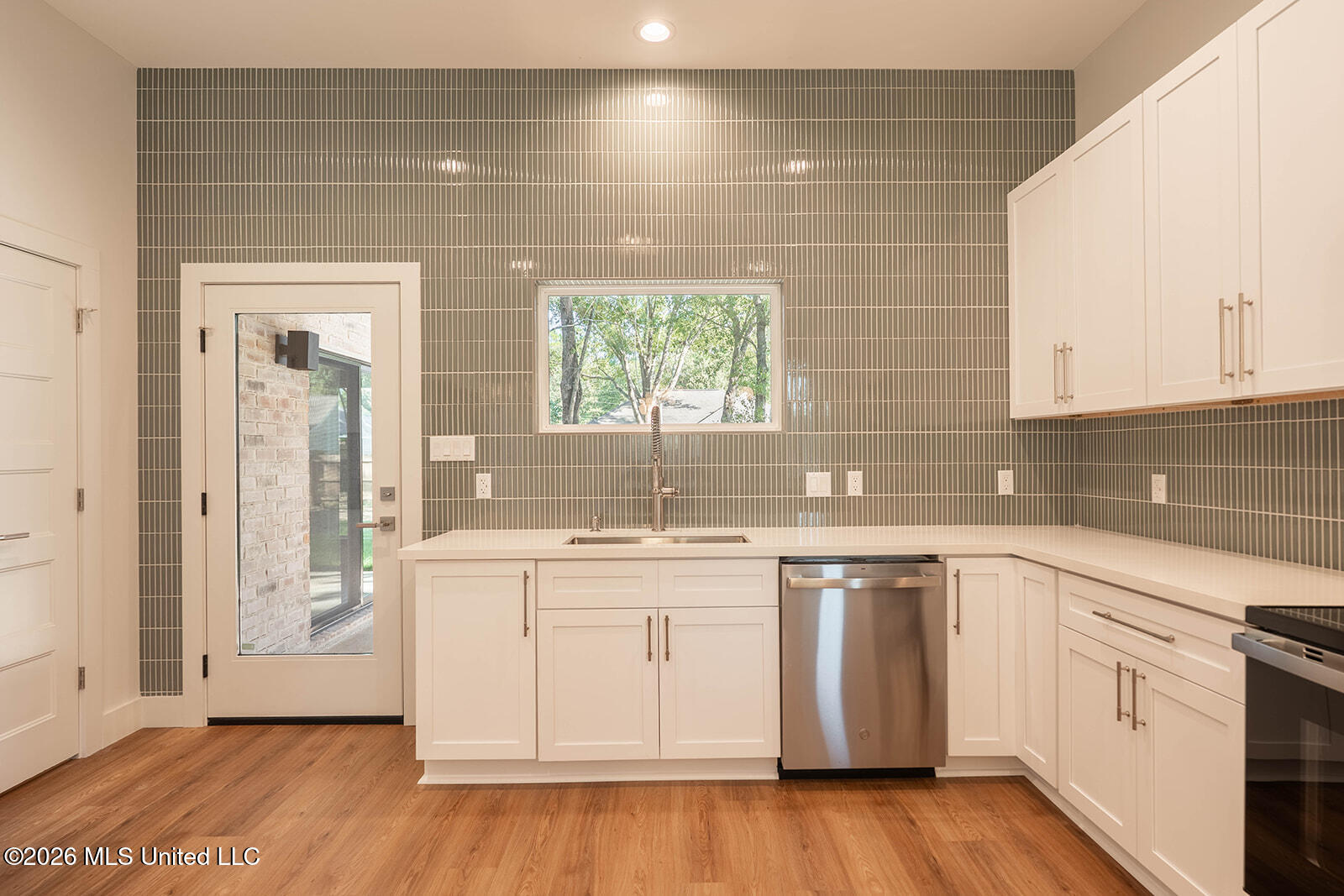 116 Pinedale Drive Property Photo 30