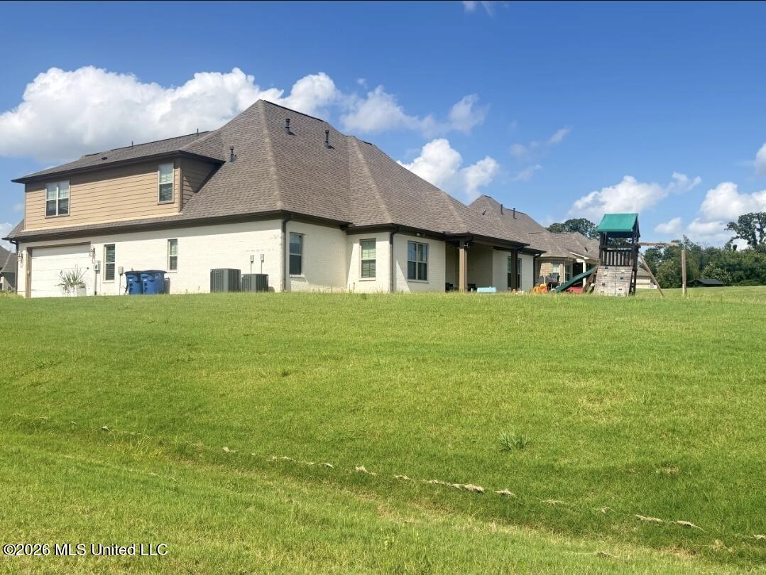 8269 Jack Thomas Cove Property Photo 11