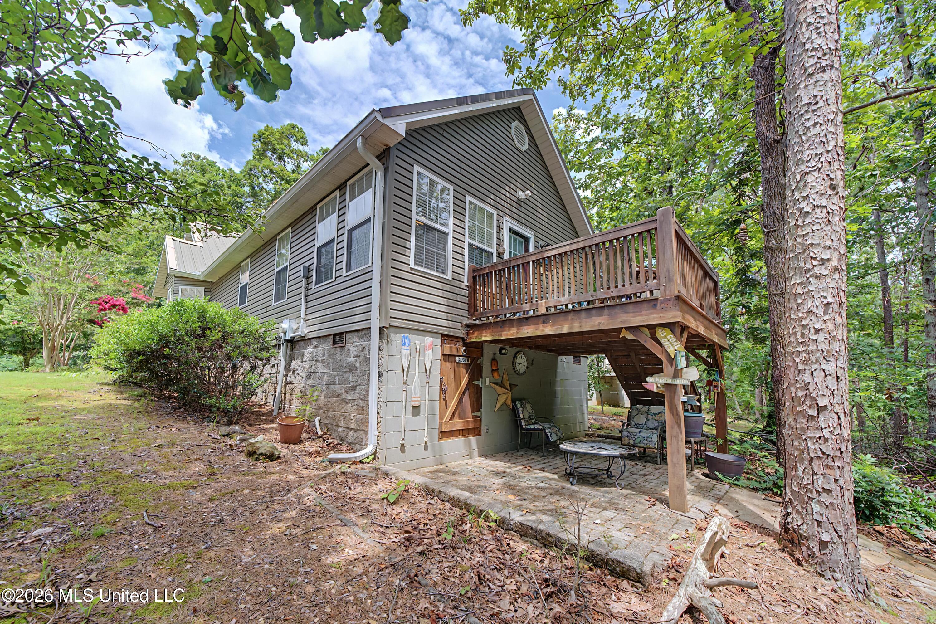 26 Betty Boulevard Property Photo 27