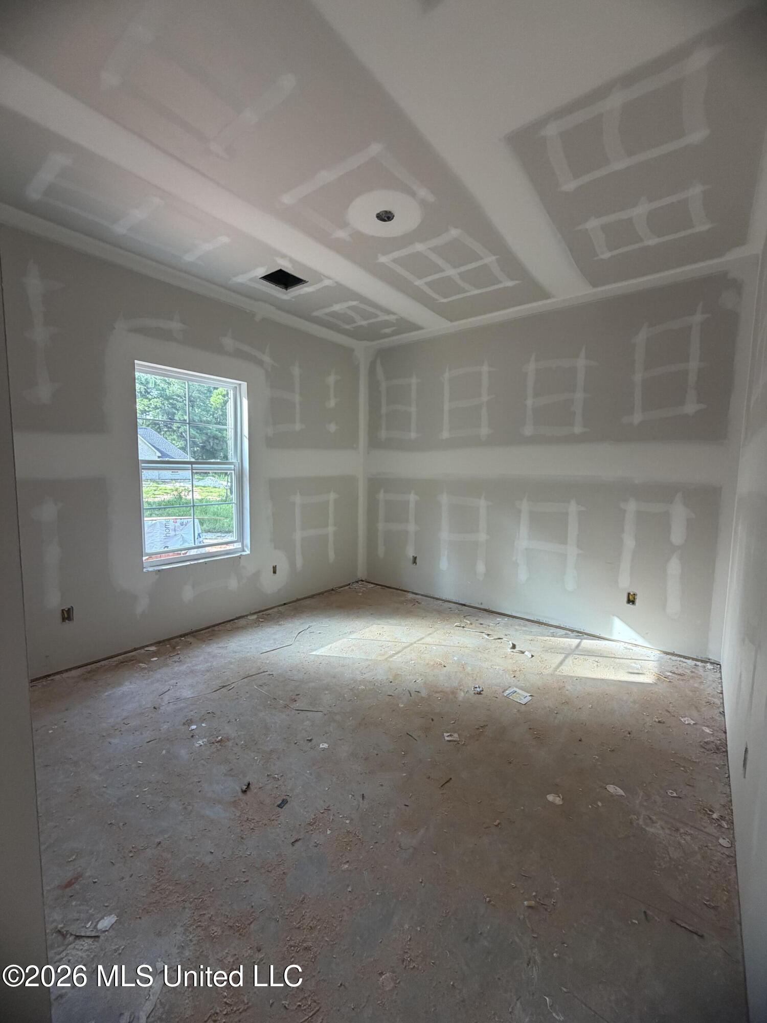 121 Will Thompson Road Property Photo 8