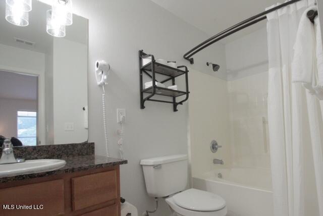 1270 Century Oaks Drive Property Photo 34