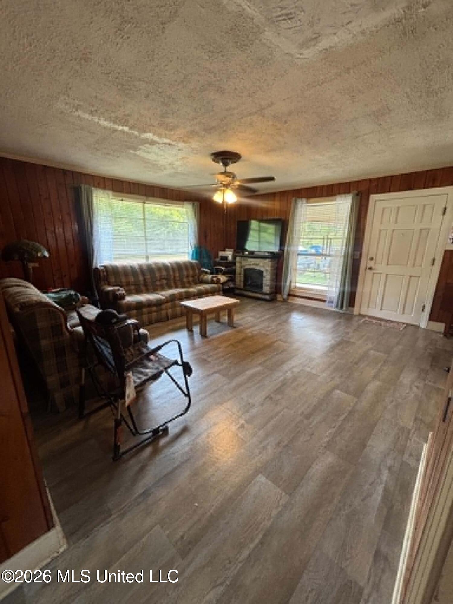 1047 Pearl Valley Road Property Photo 21