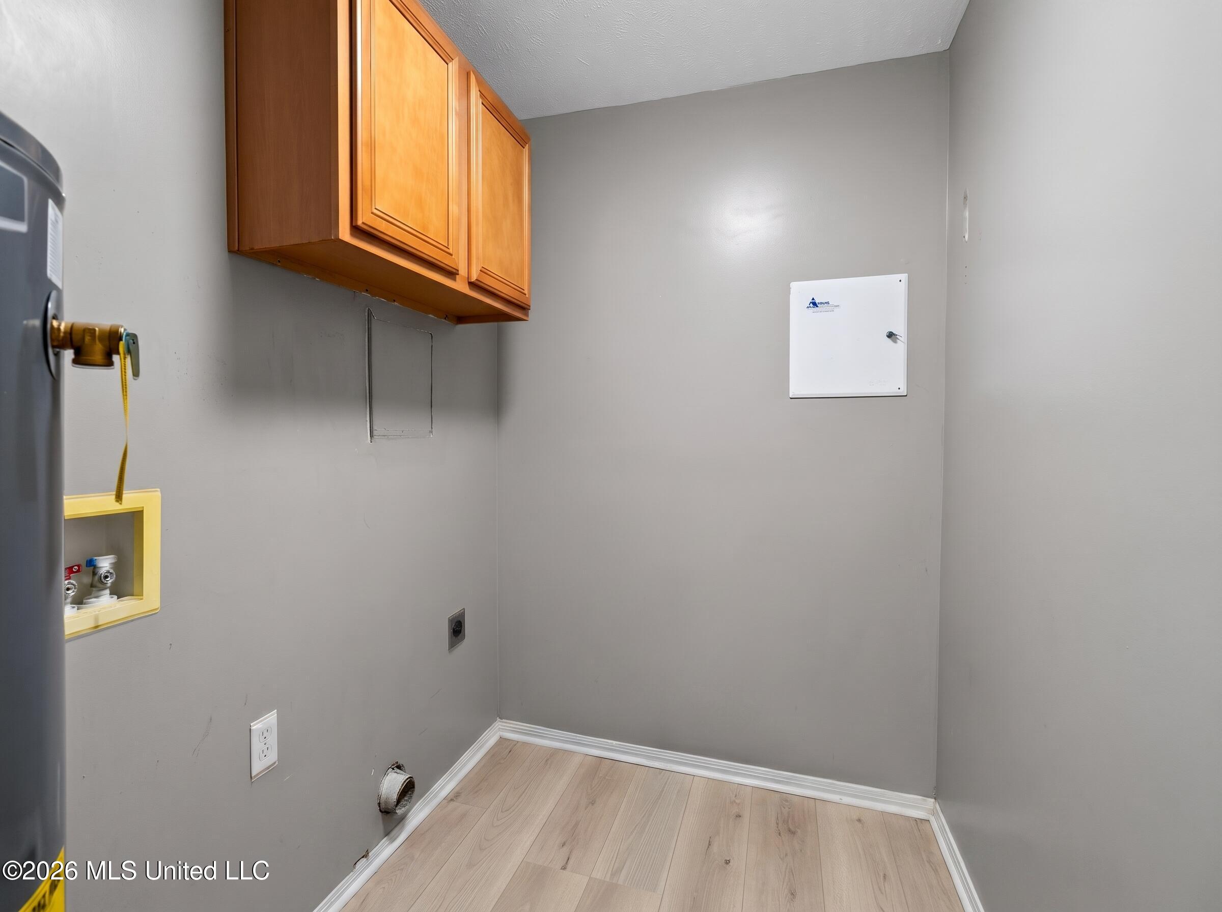 874 Ellington Drive Property Photo 30