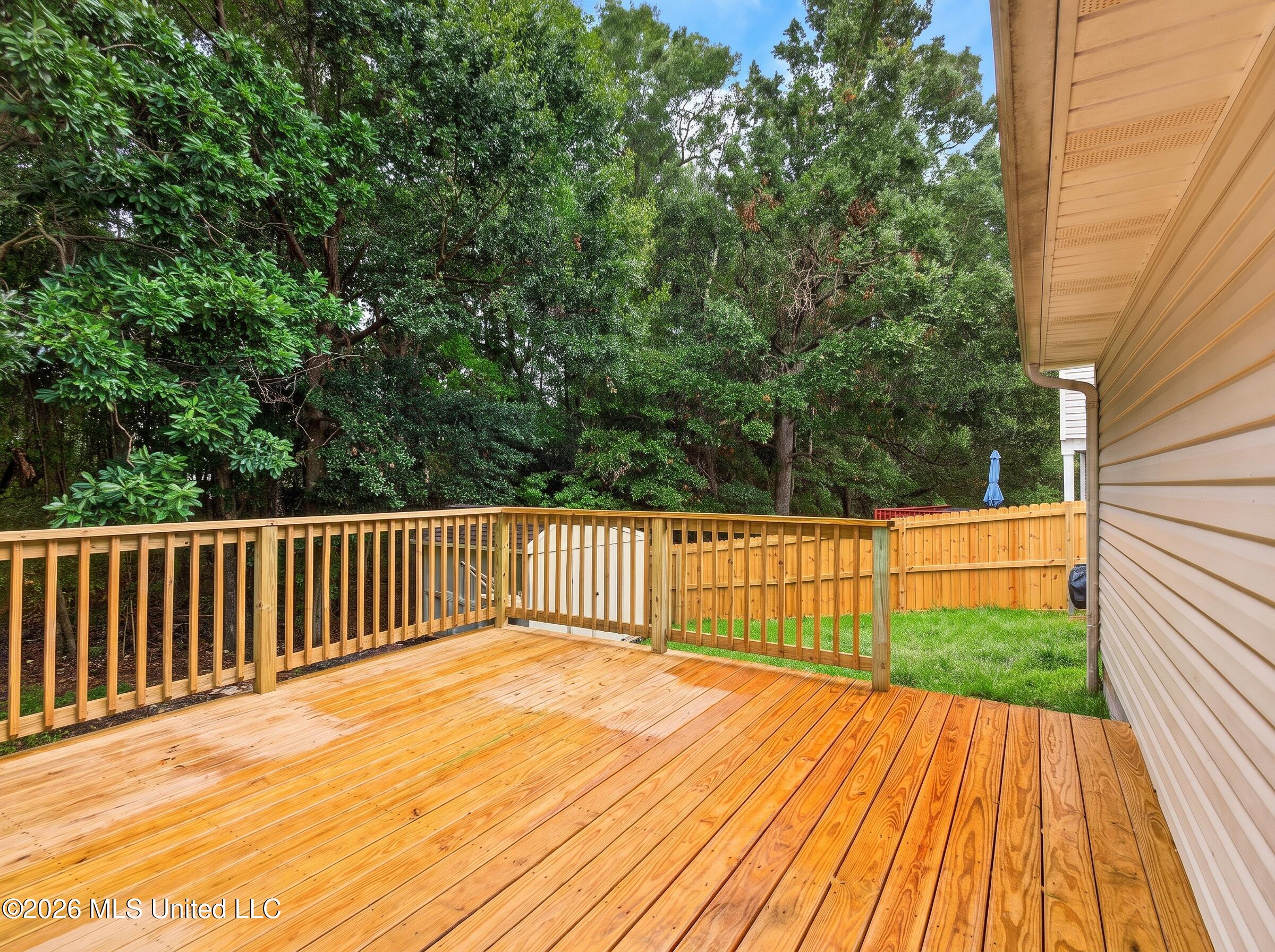 874 Ellington Drive Property Photo 31