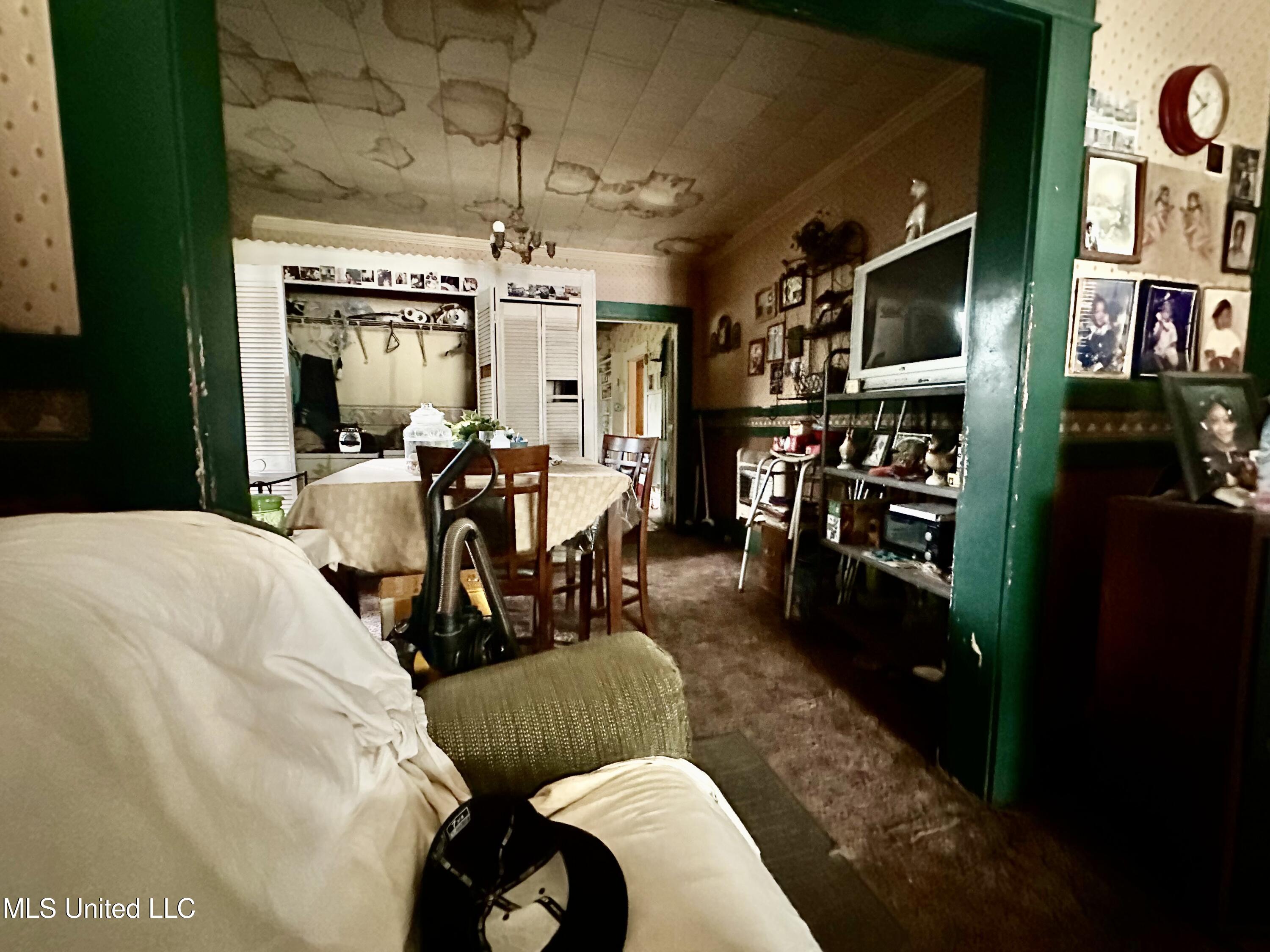 513 S 5th Street Property Photo 6