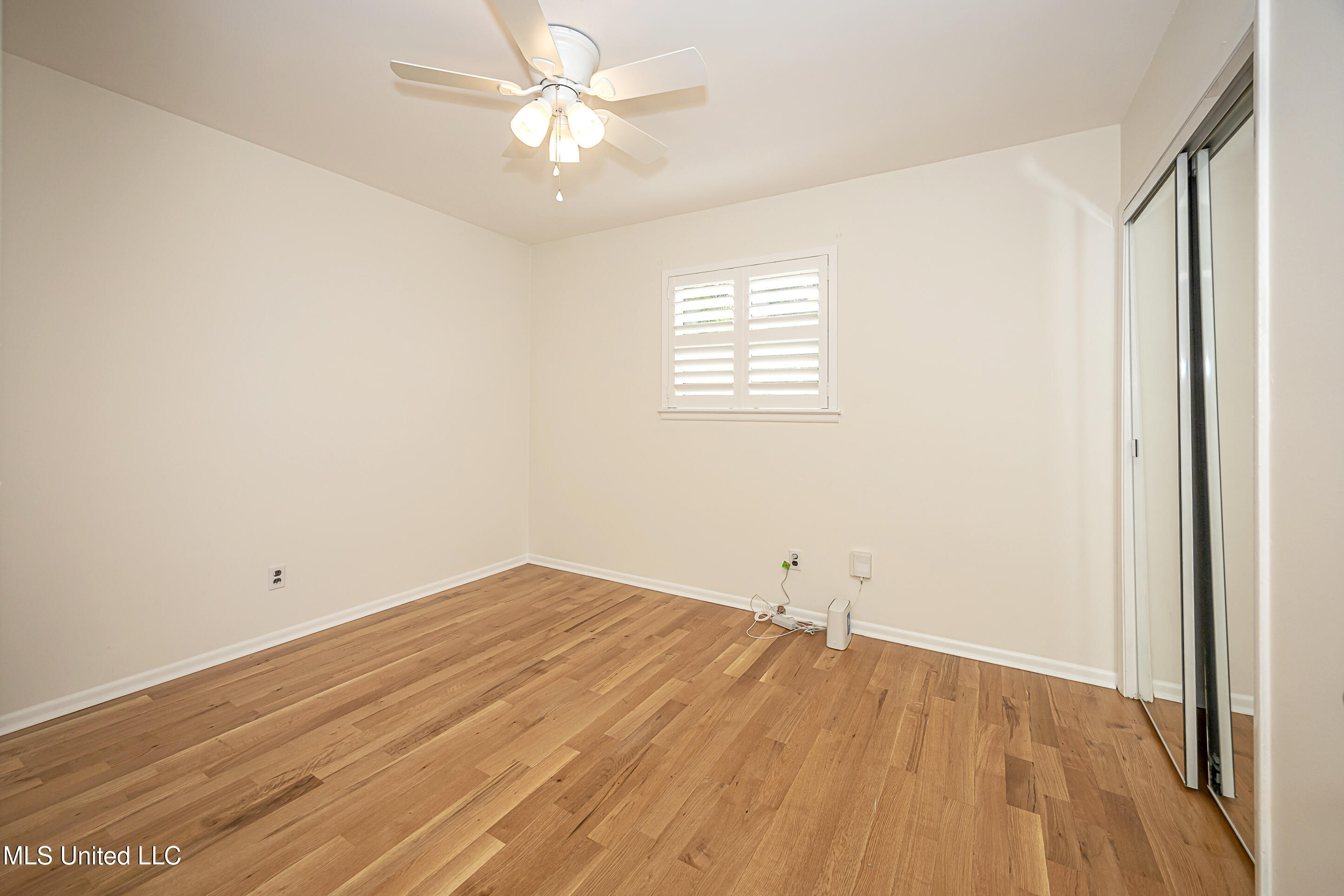 1107 Le Badine Court Property Photo 33