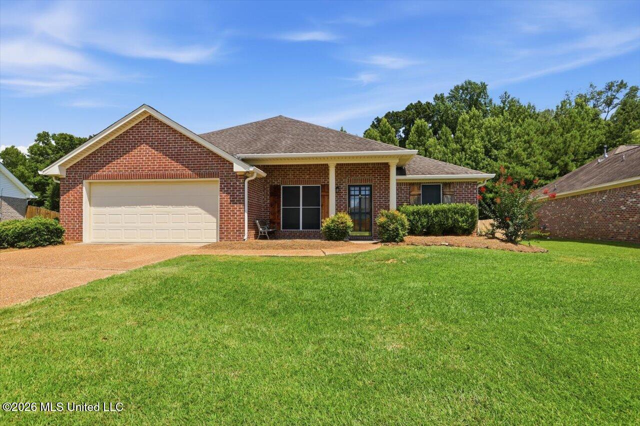 1146 Spanish Oak Drive Property Photo 1