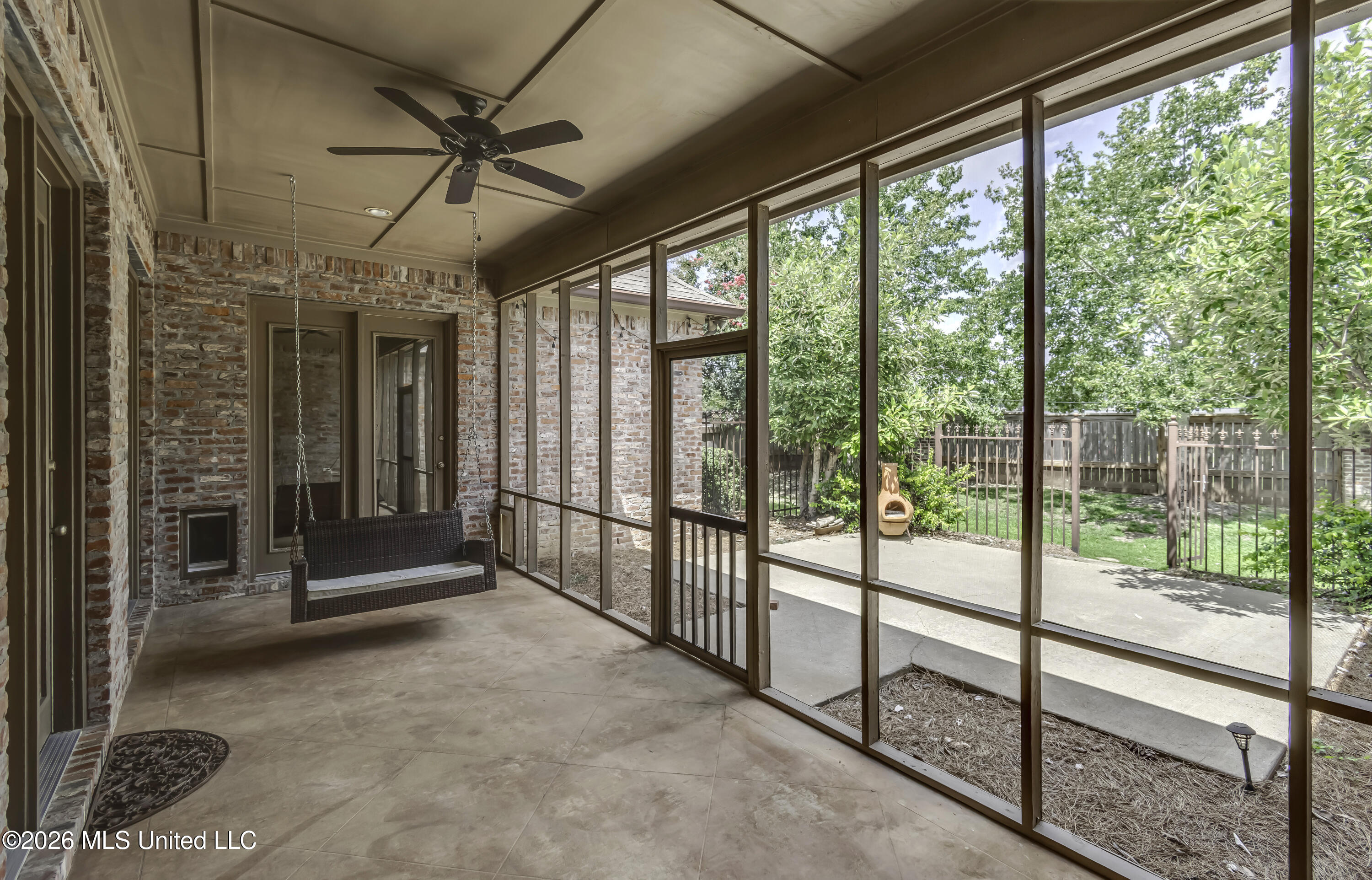 129 Hoy Farms Drive Property Photo 3