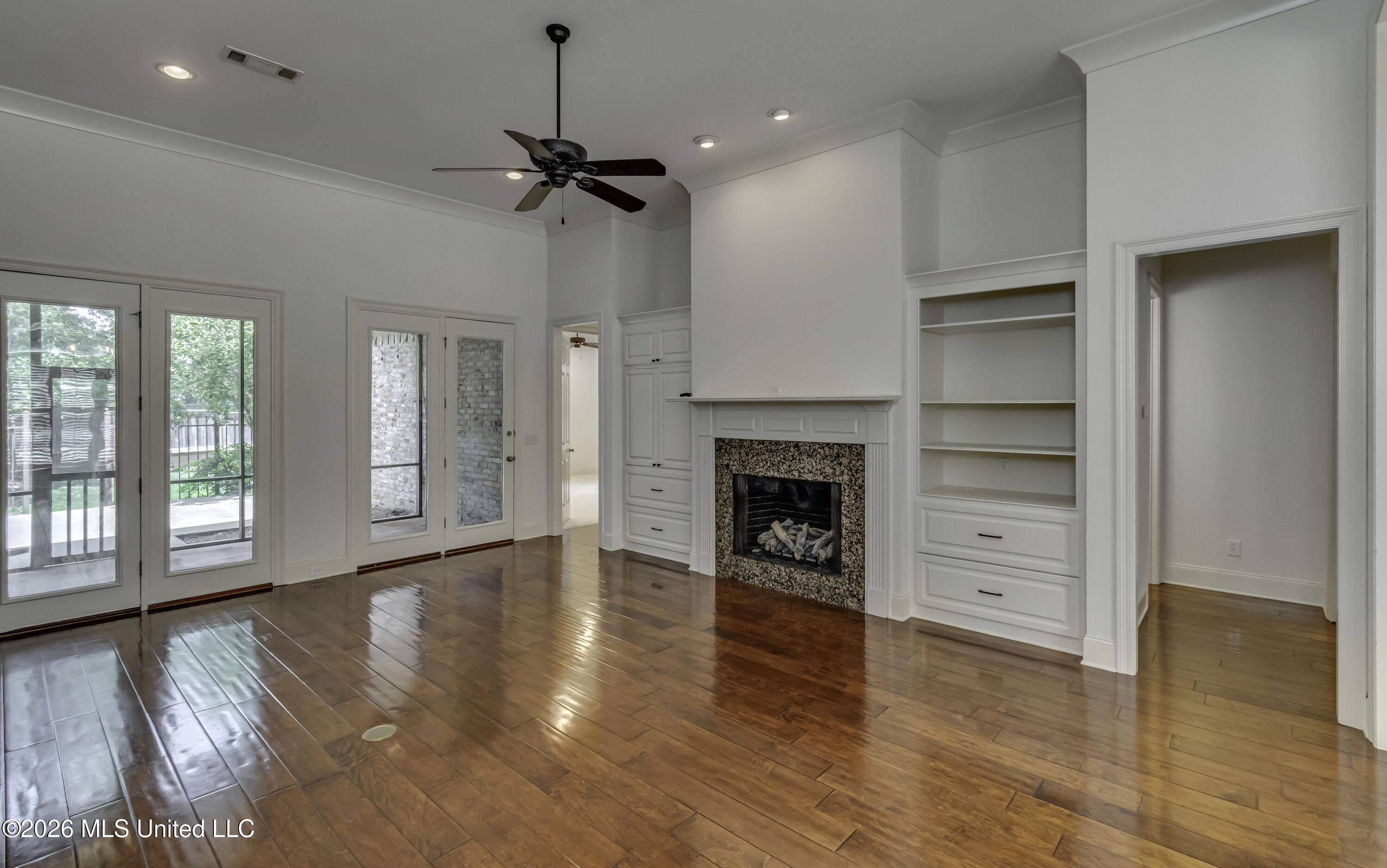 129 Hoy Farms Drive Property Photo 5