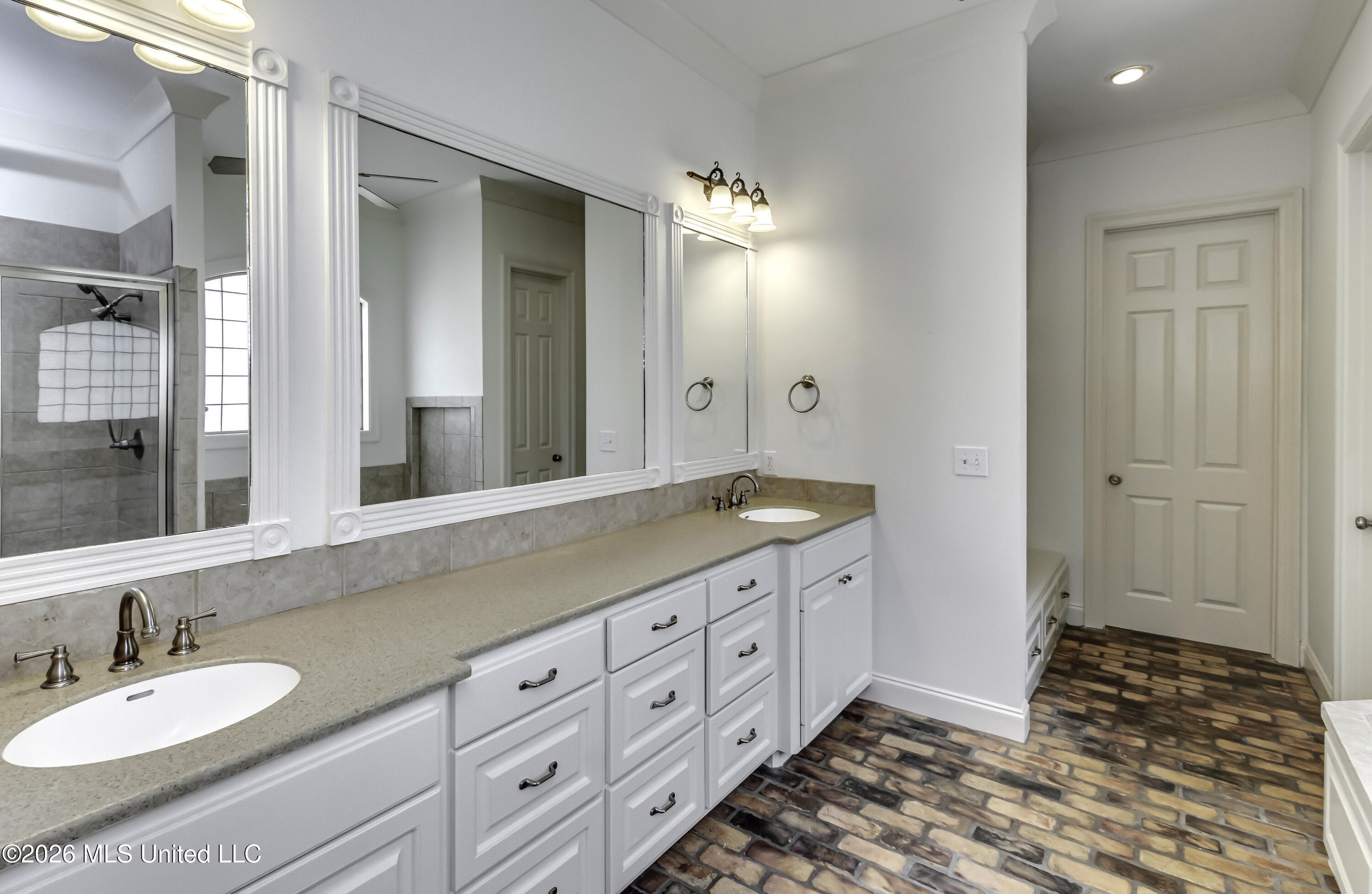129 Hoy Farms Drive Property Photo 11