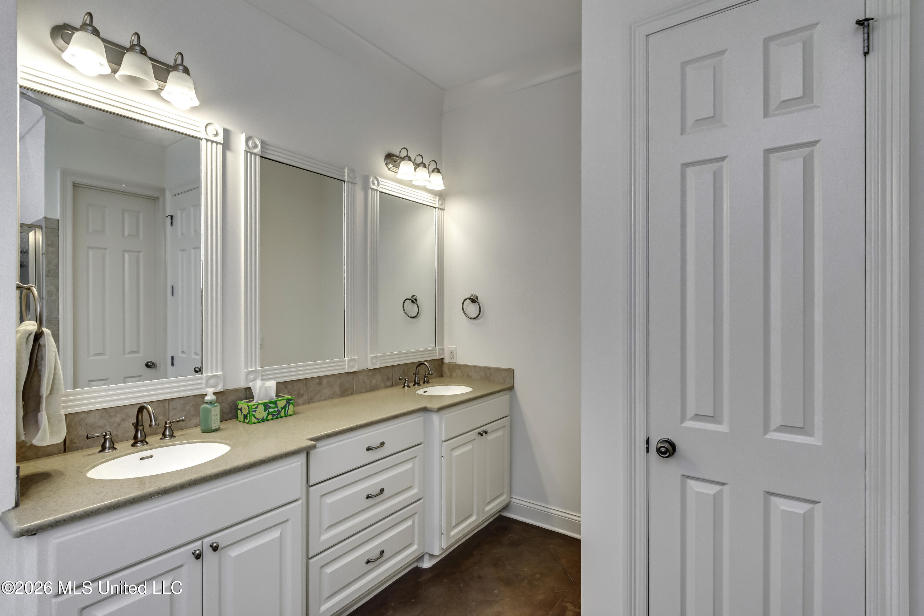 129 Hoy Farms Drive Property Photo 13