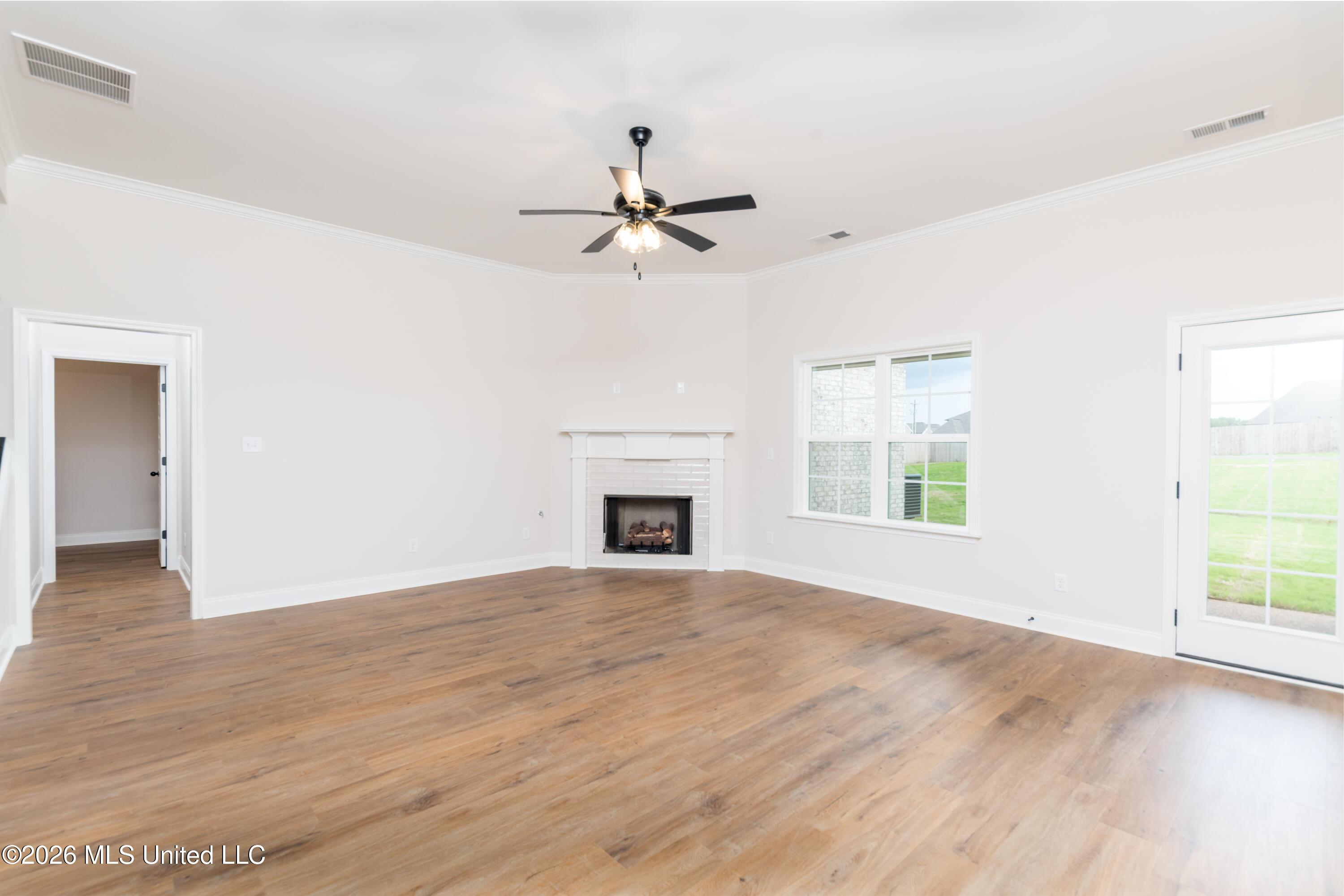 7671 John Elliott Lane Property Photo 9