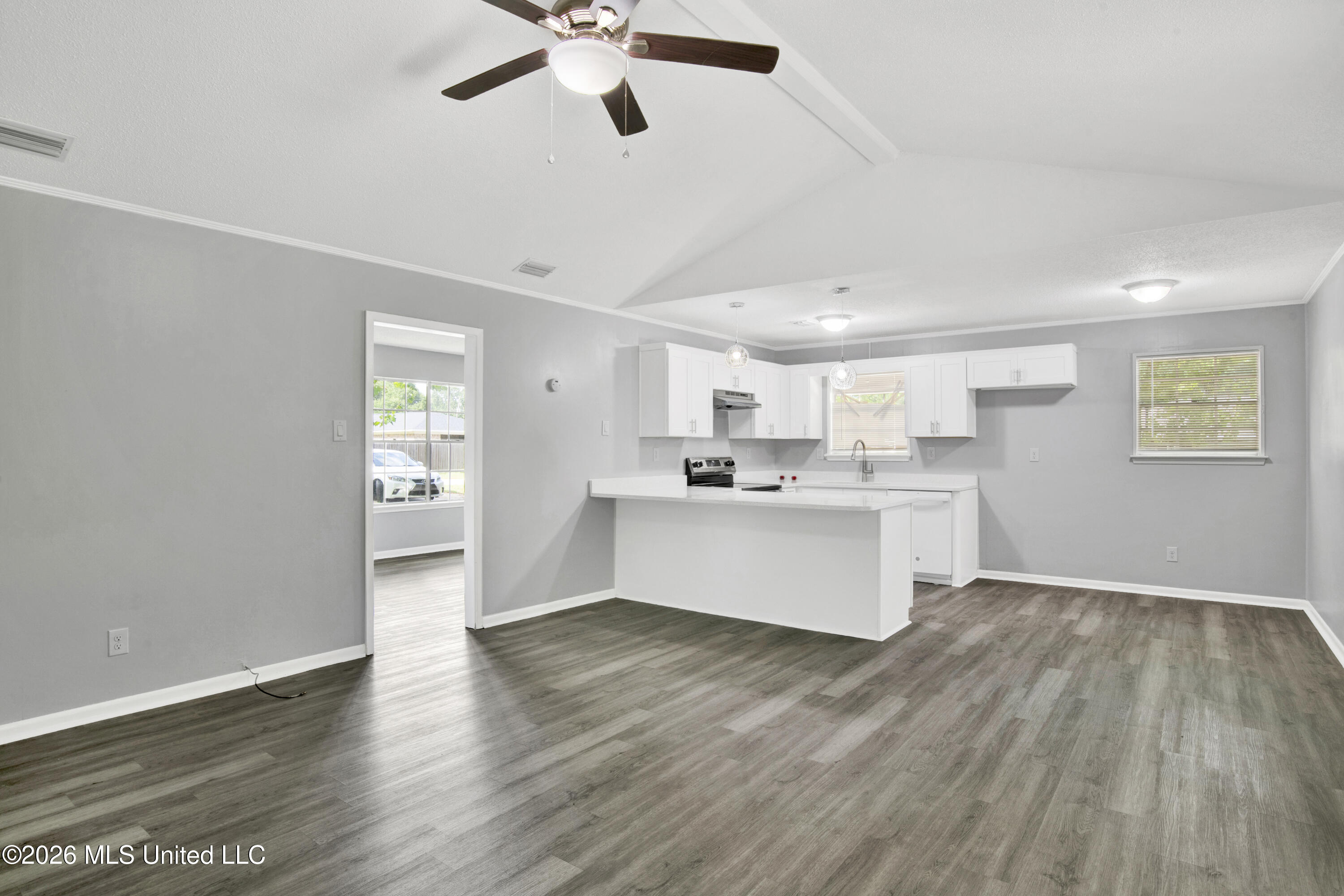 5921 Camp Halls Mill Road Property Photo 6