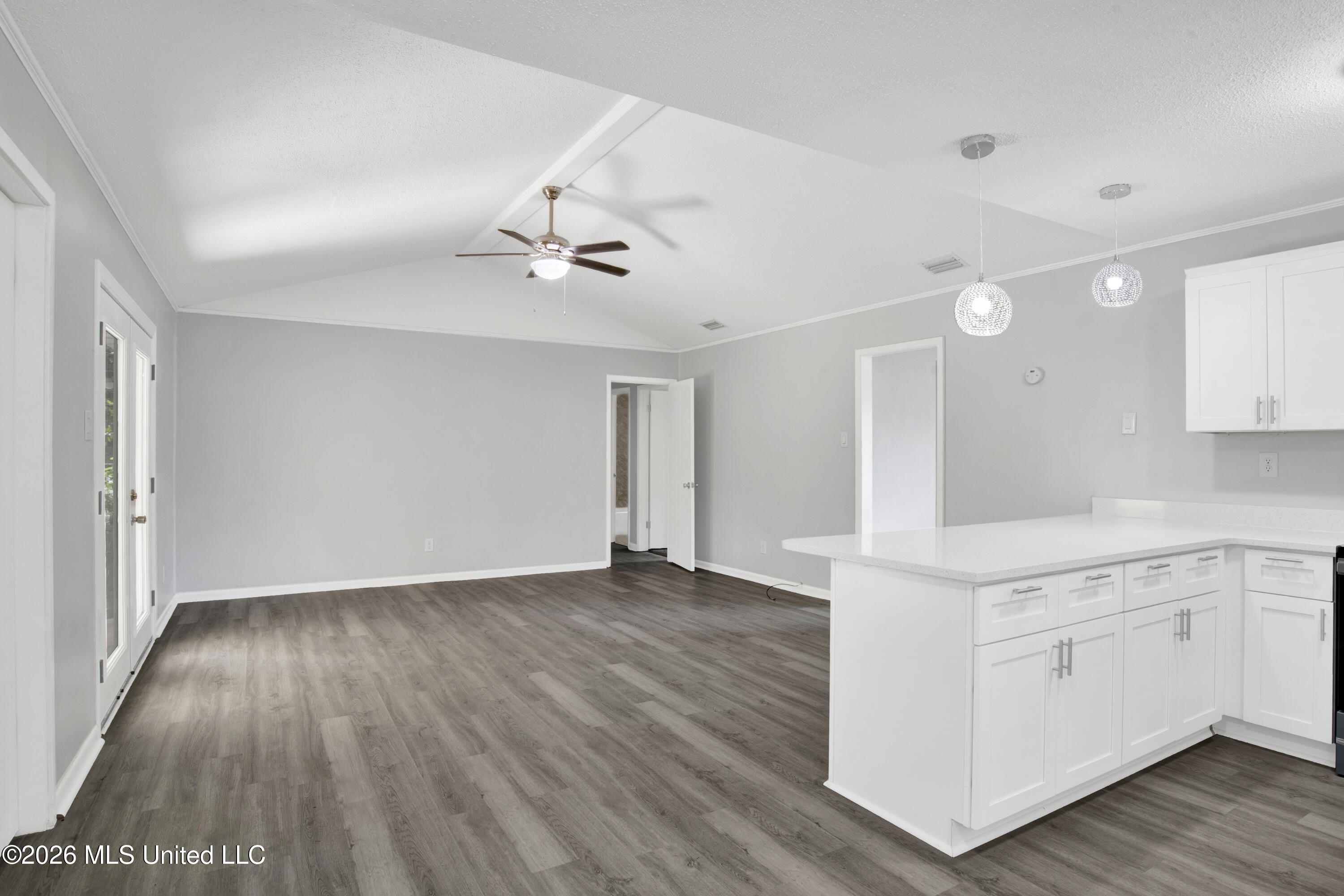 5921 Camp Halls Mill Road Property Photo 14
