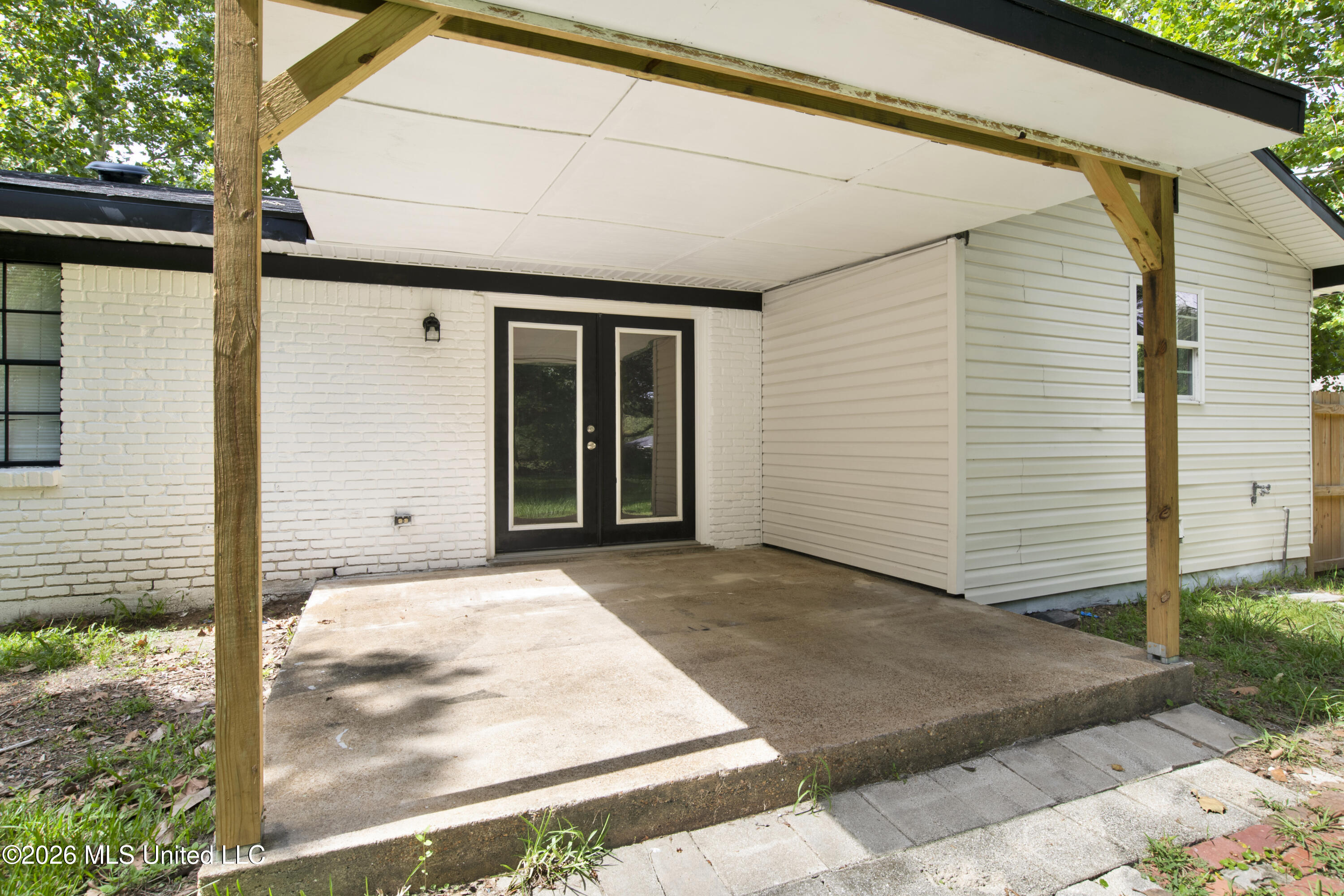 5921 Camp Halls Mill Road Property Photo 25