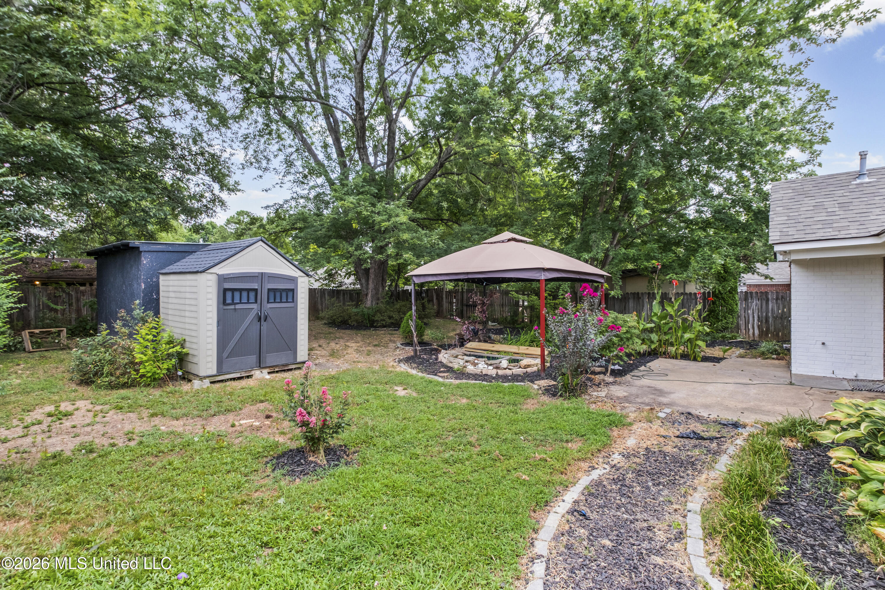 3520 Mayfair Drive Property Photo 16